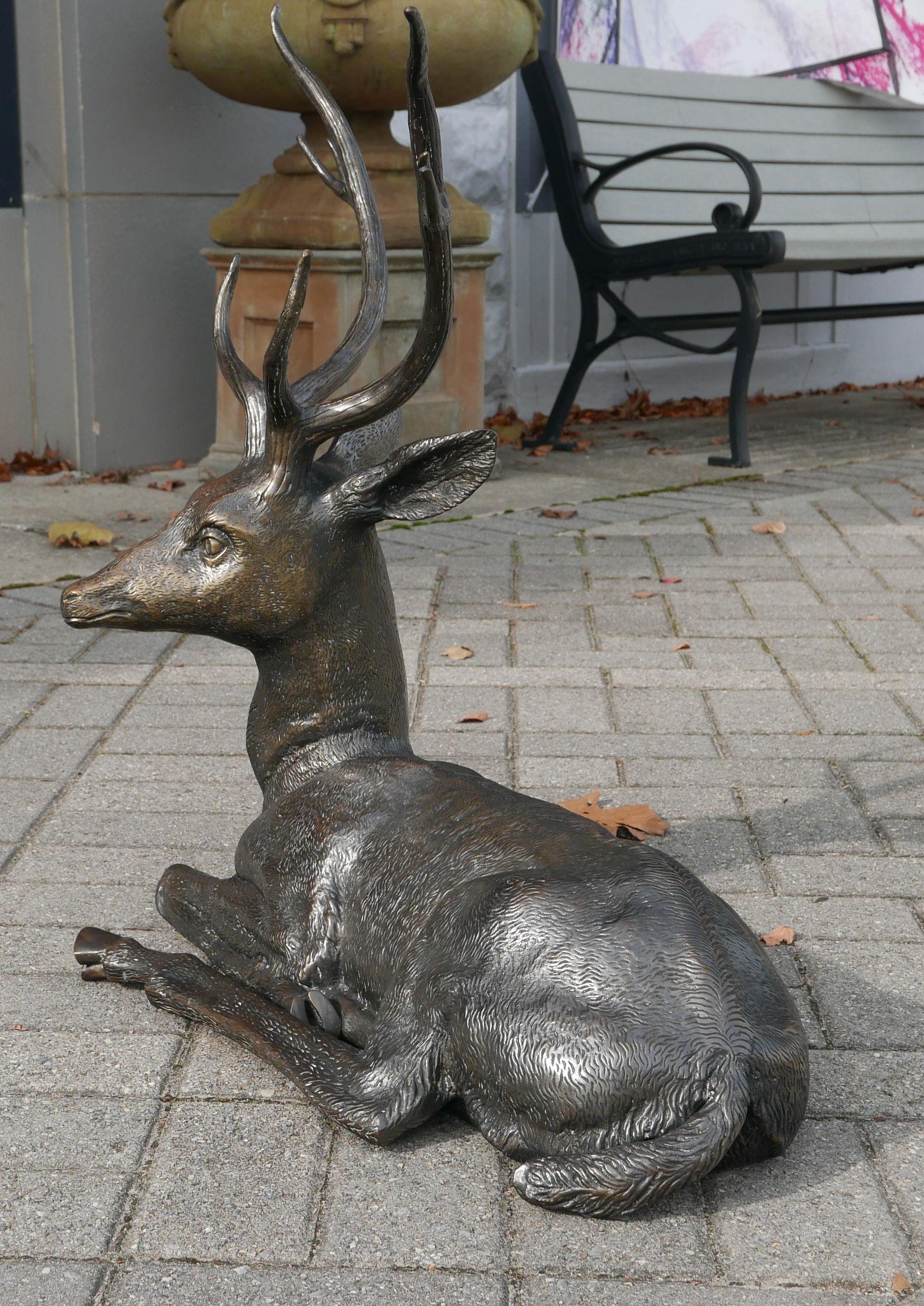 Large Early 20th Century Japanese Bronze Deer For Sale 4