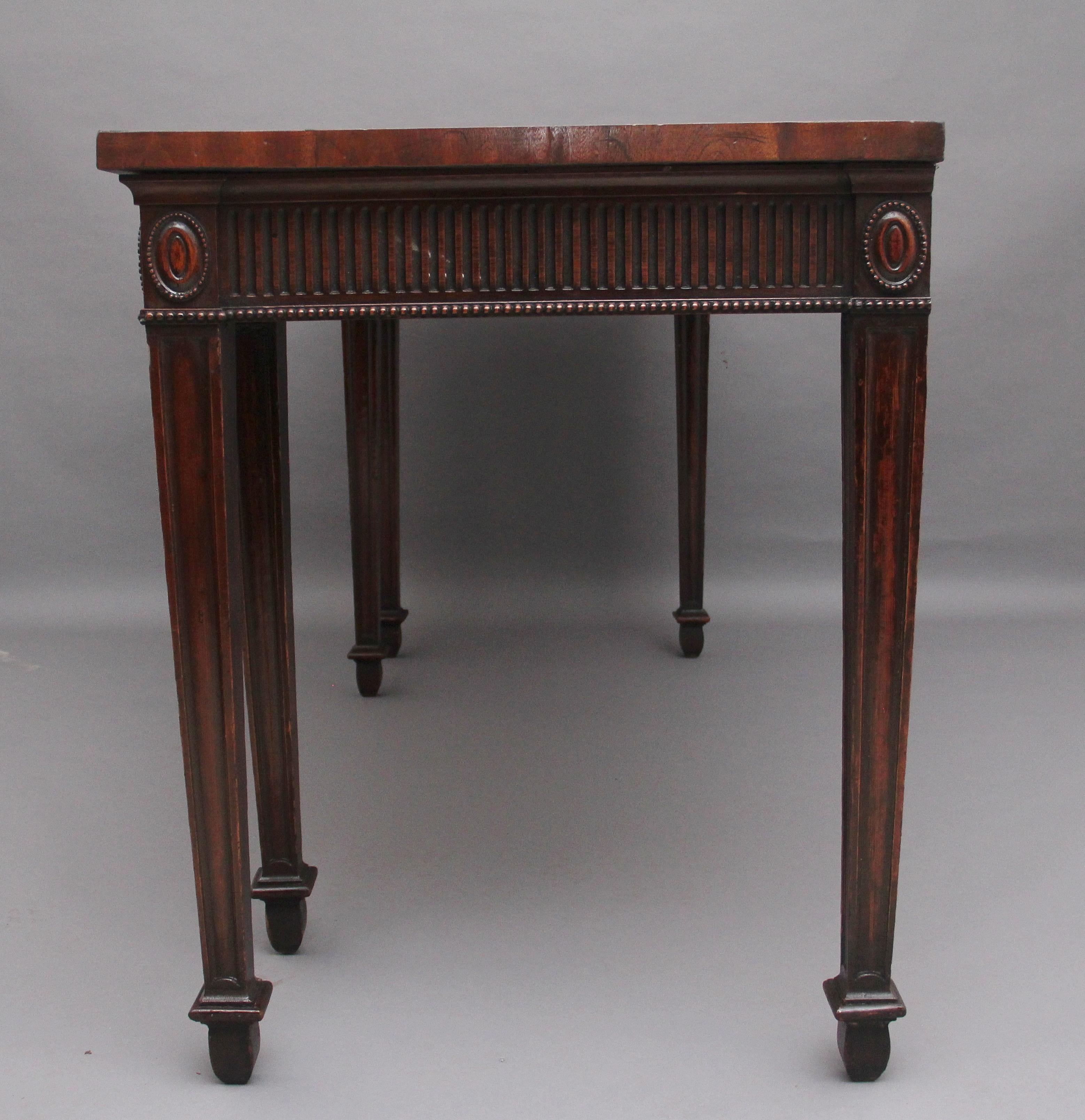 Large Early 20th Century Mahogany Serving Table For Sale 1