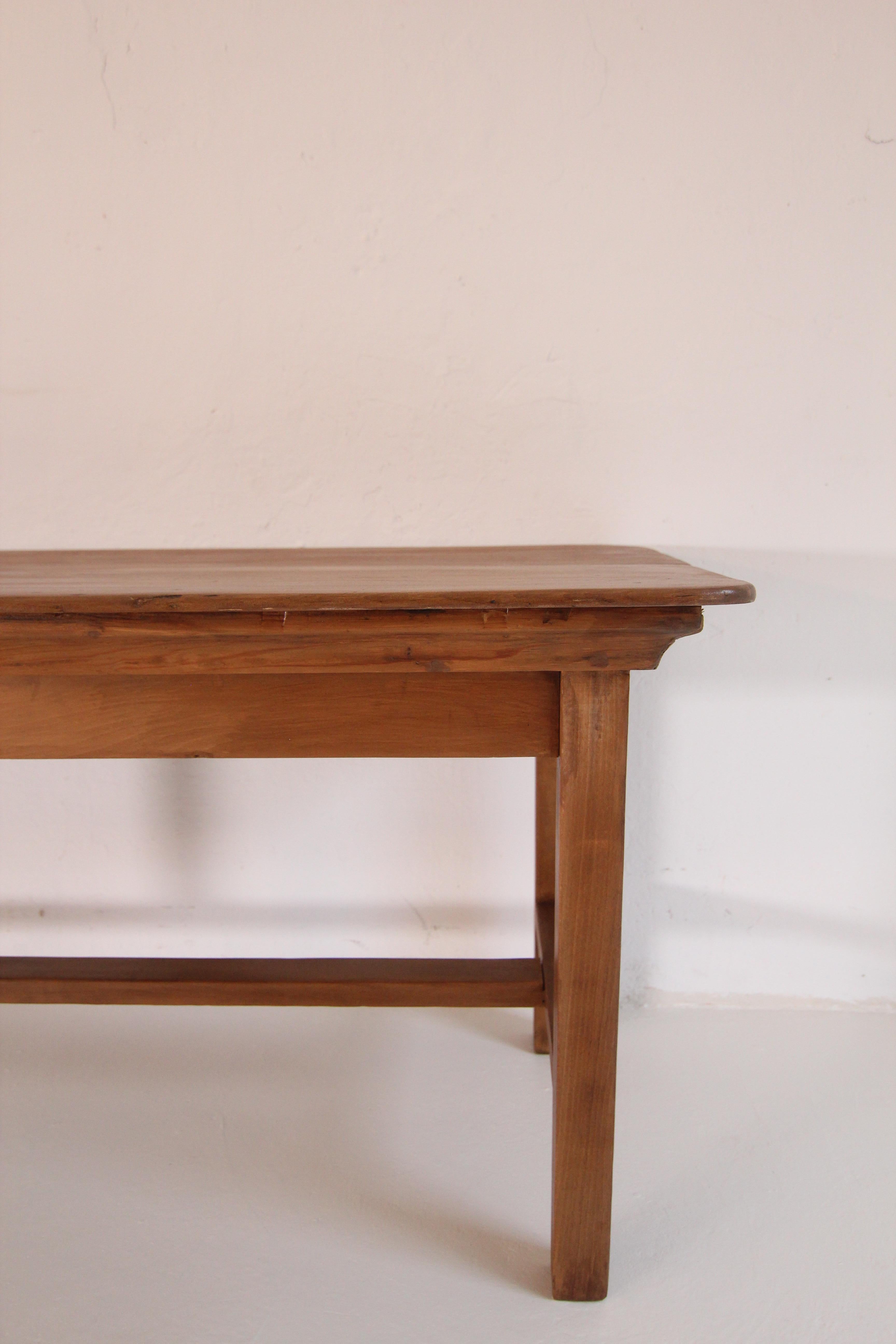 Large Early 20th Century Table 7