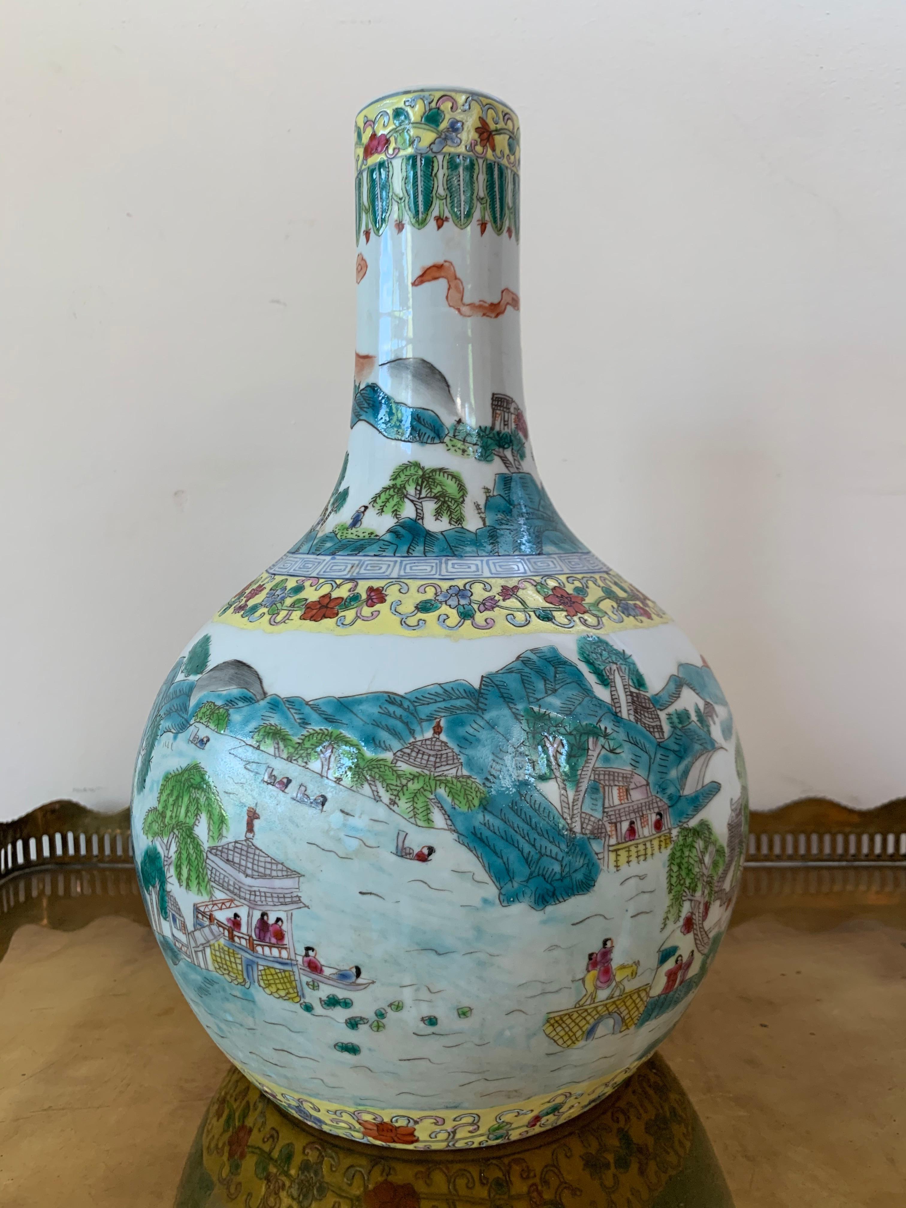 Große Tianqiuping- oder Globus-Cloisonné-Vase aus dem frühen 20. Jahrhundert (Chinesisch) im Angebot