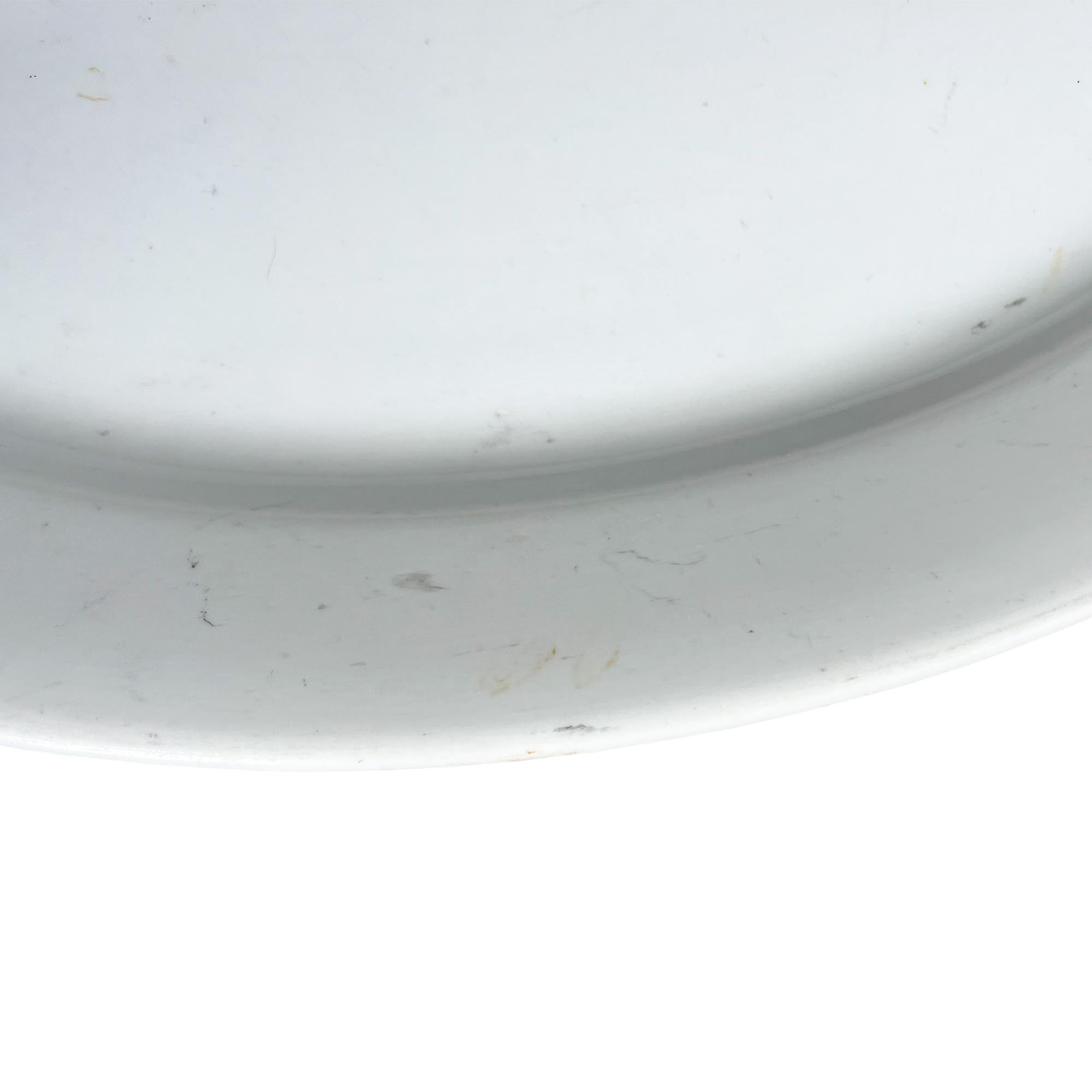 Große U.S.Q.M.C. White Ironstone Servierplatte aus dem frühen 20. Jahrhundert 1920 (amerikanisch) im Angebot