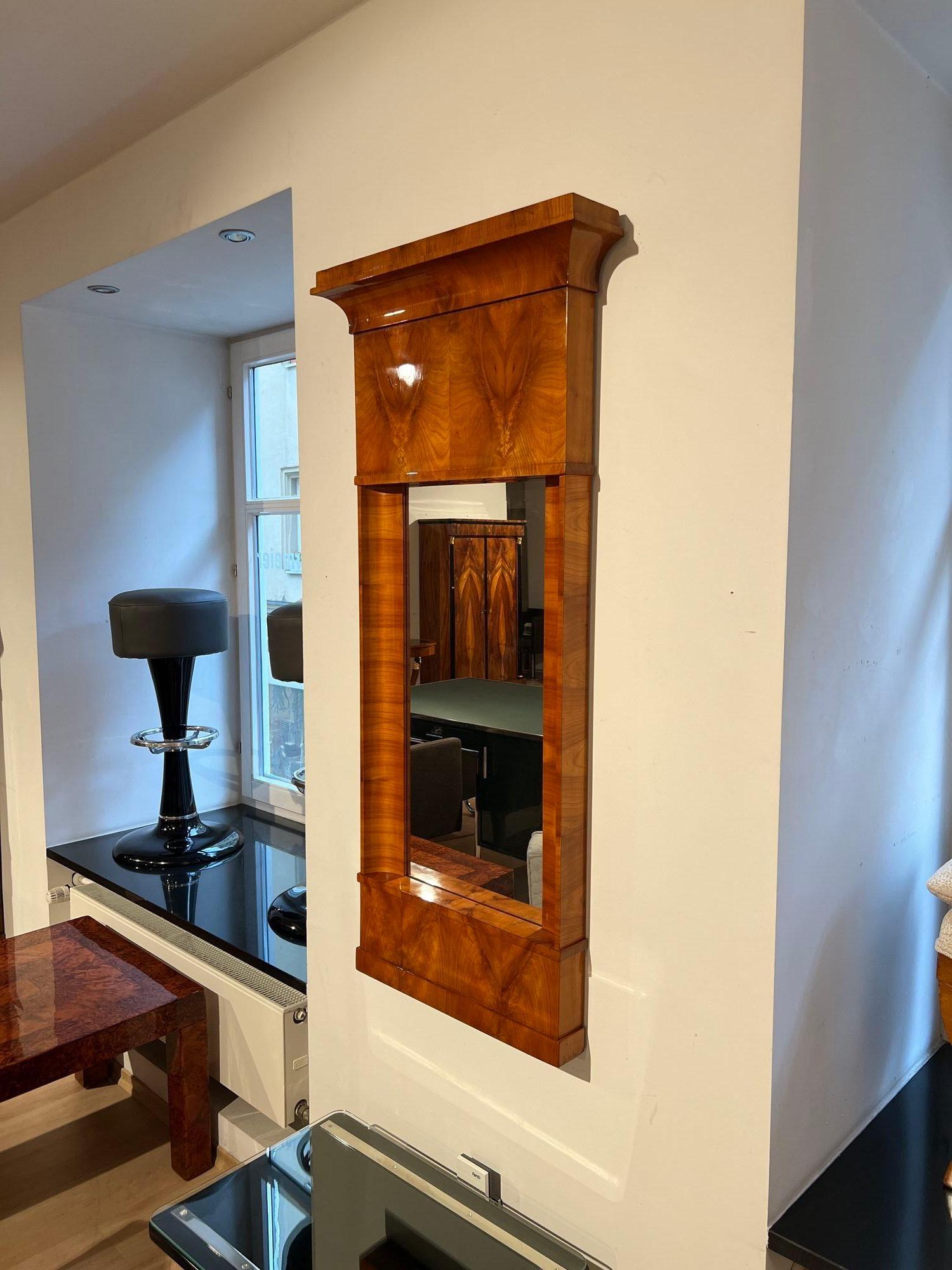 Large Biedermeier Wall Mirror, Cherry Veneer, South Germany circa 1820 1