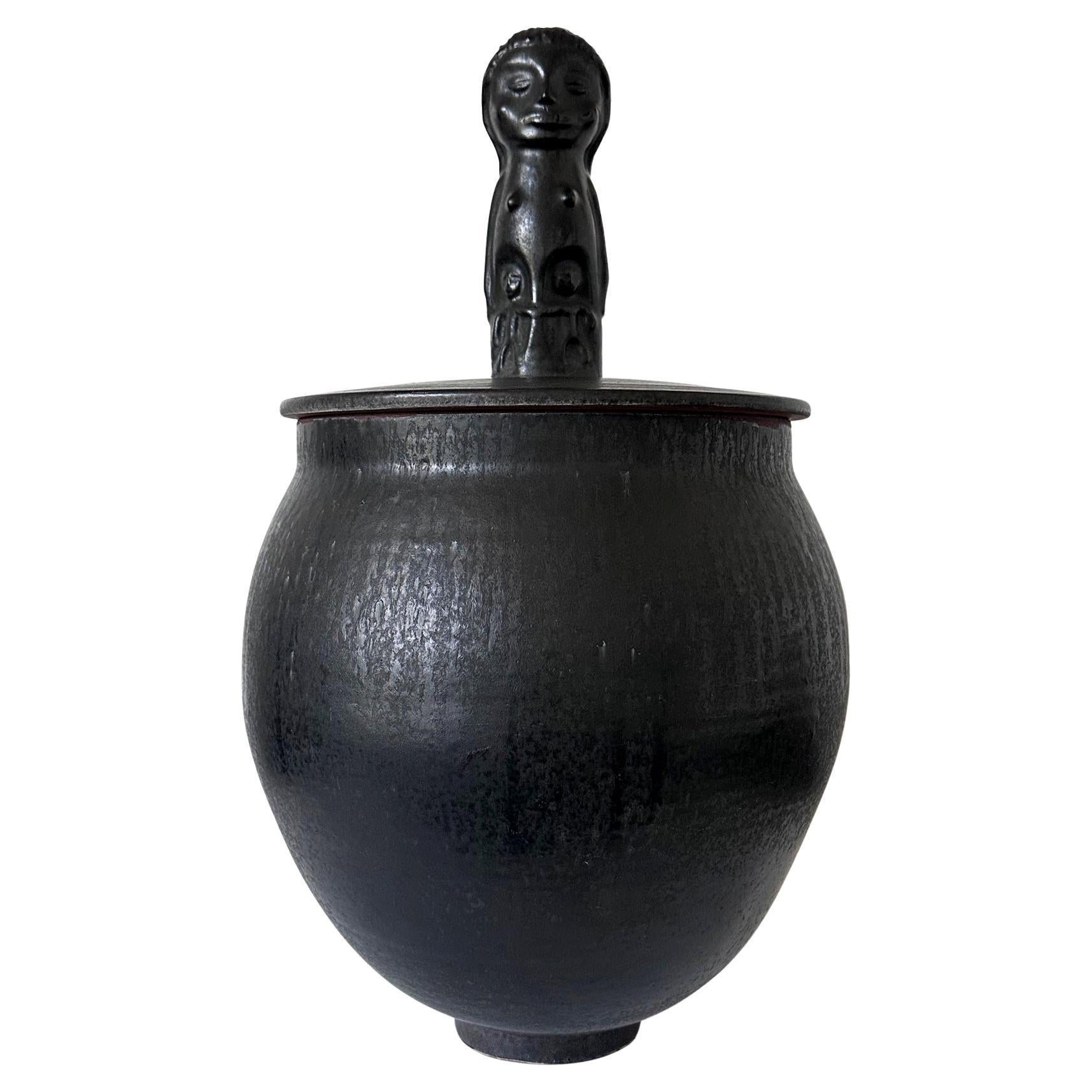 Grande vaso in ceramica scolpita e smaltata Mary and Edwin Scheier