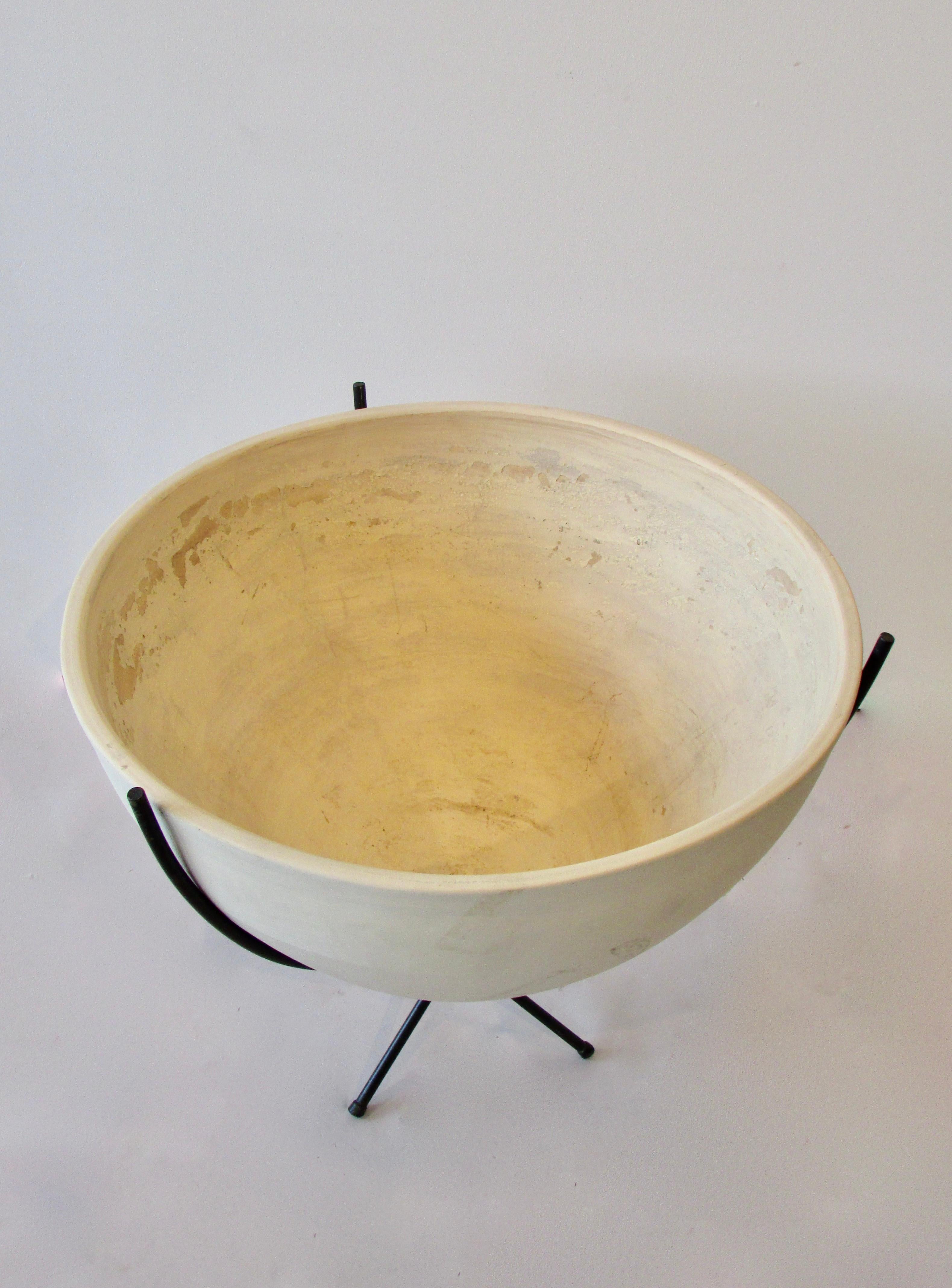 Large Early John Follis Architectural Pottery Planter Pot in Wrought Iron Base In Good Condition For Sale In Ferndale, MI