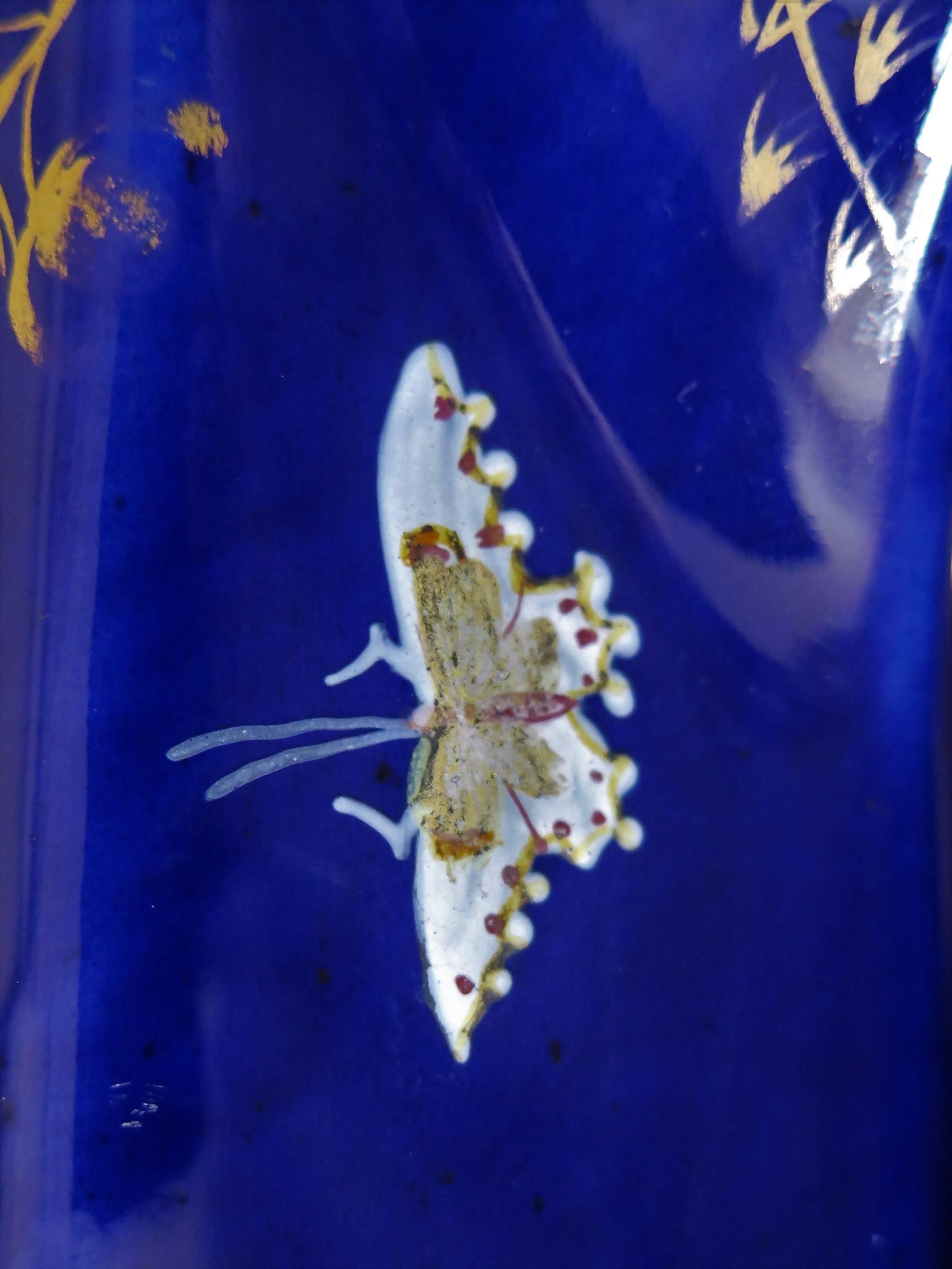 Large Early Masons Ironstone Jug or Pitcher Hand-Painted Butterflies, Circa 1825 8