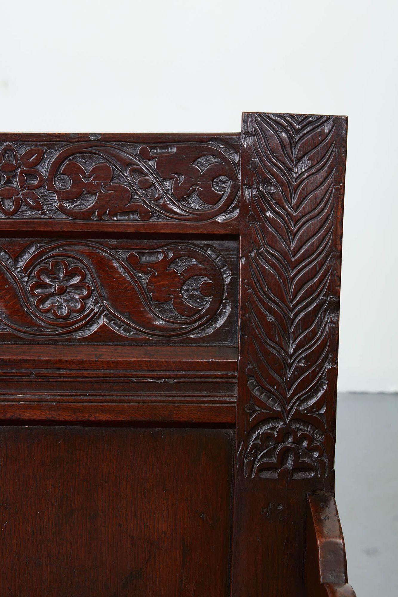 Hand-Carved Large Early Panel Back Oak Settle For Sale