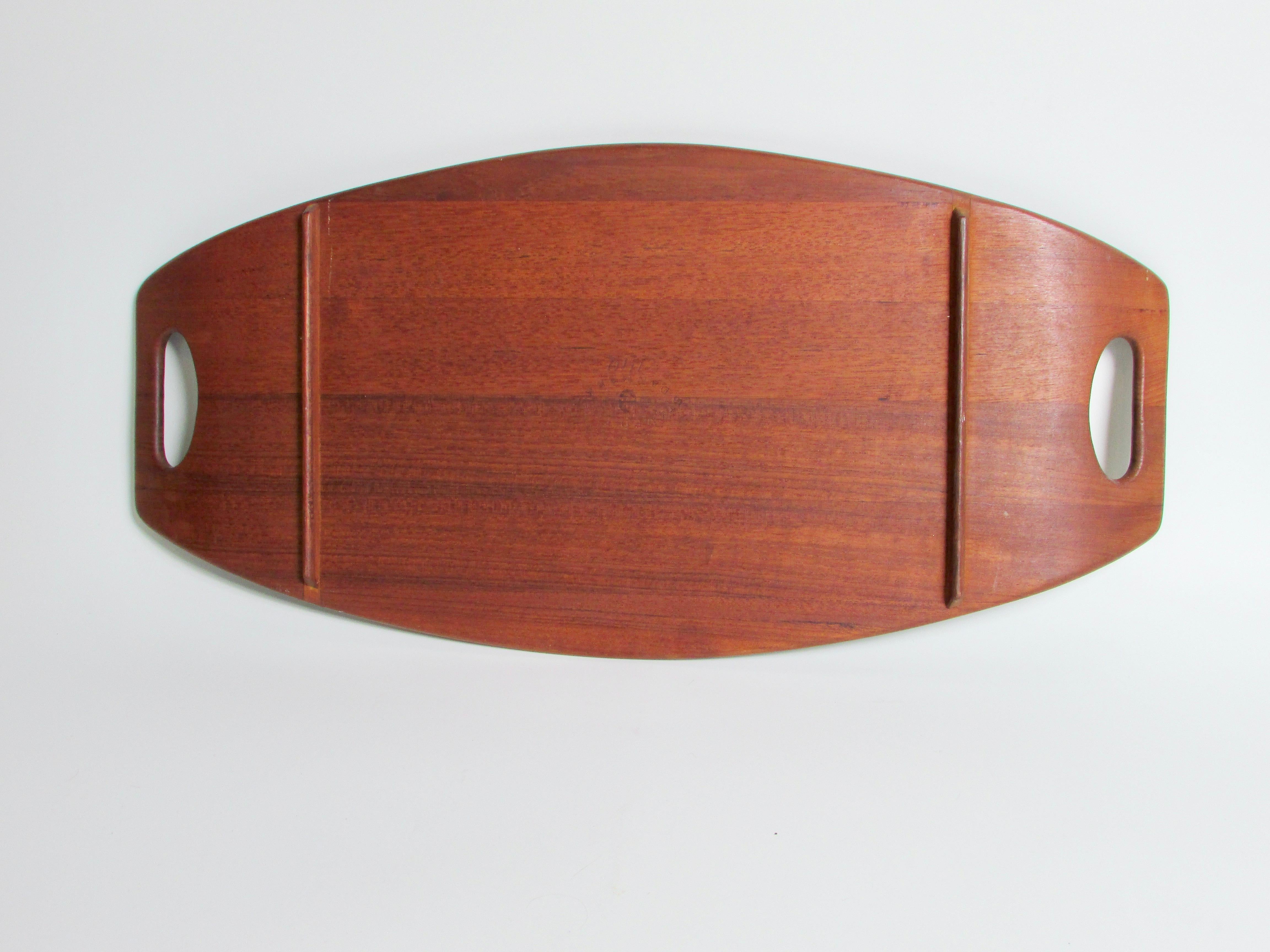 Large Early Stamp Jens Quistgaard for Dansk Staved Teak Serving Tray In Good Condition For Sale In Ferndale, MI