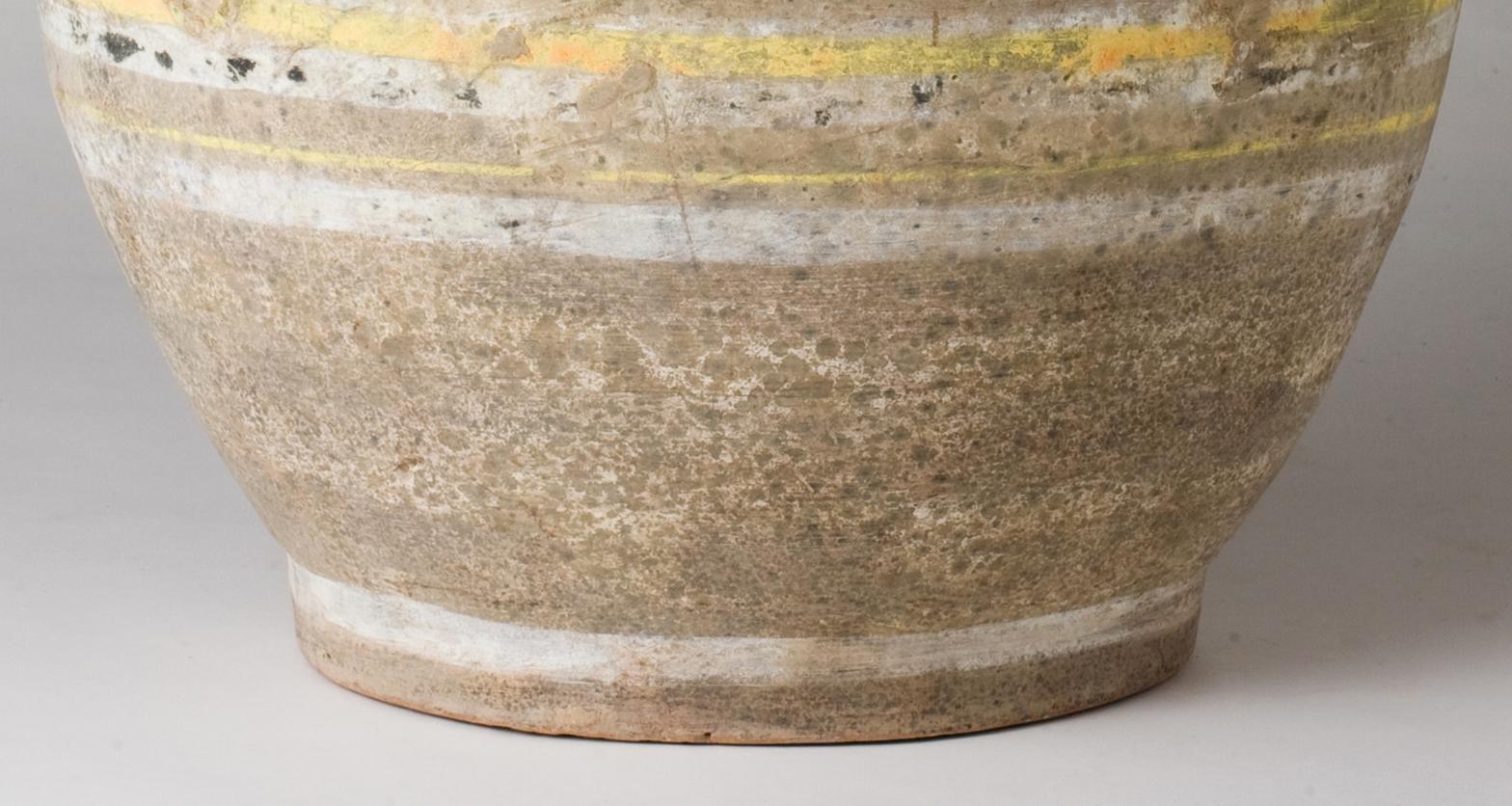 Grande vaso di terracotta con coperchio Hill in vendita 1