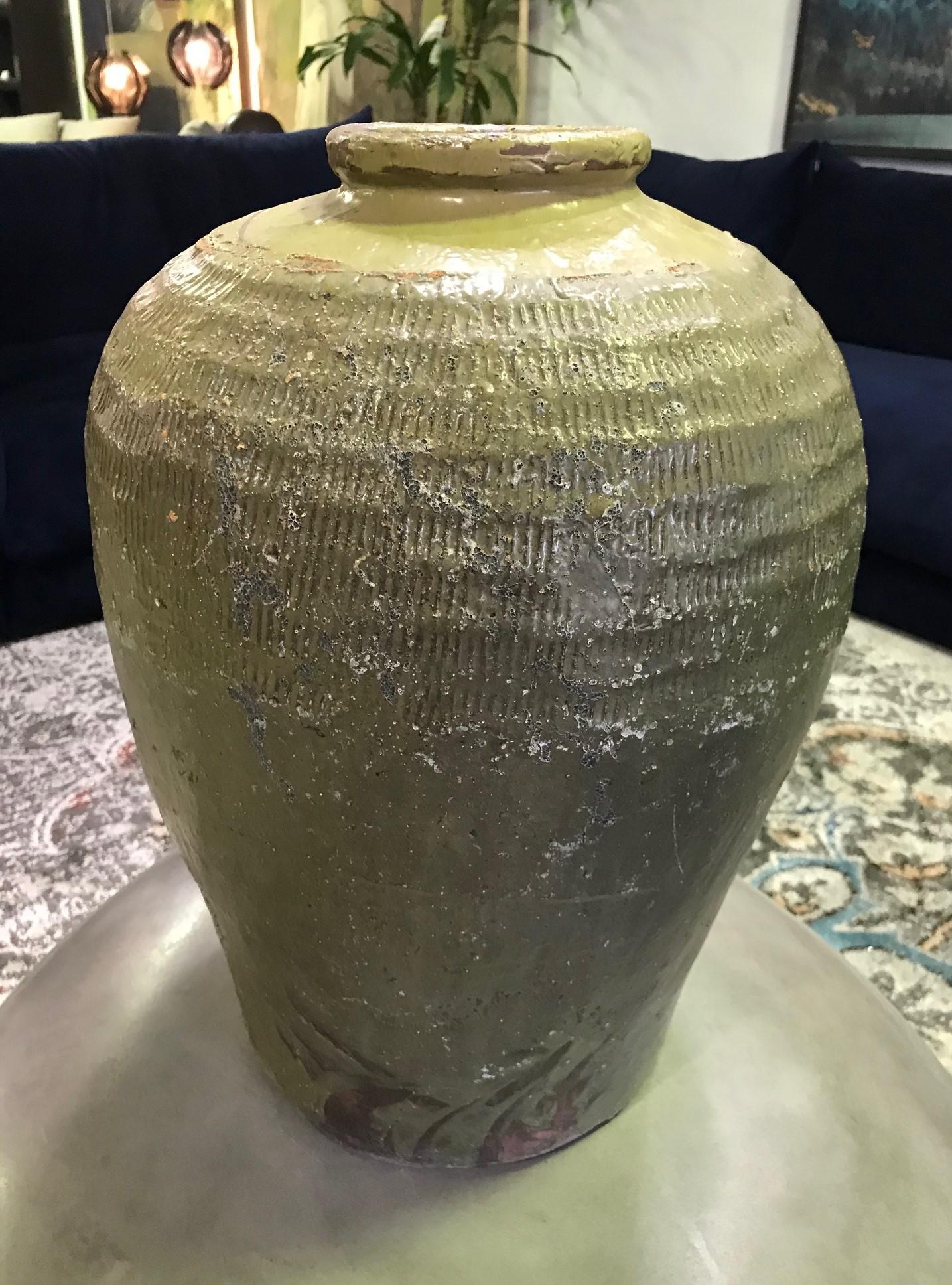 Large Heavy Earthenware Pottery Vase Pot Jar In Good Condition In Studio City, CA