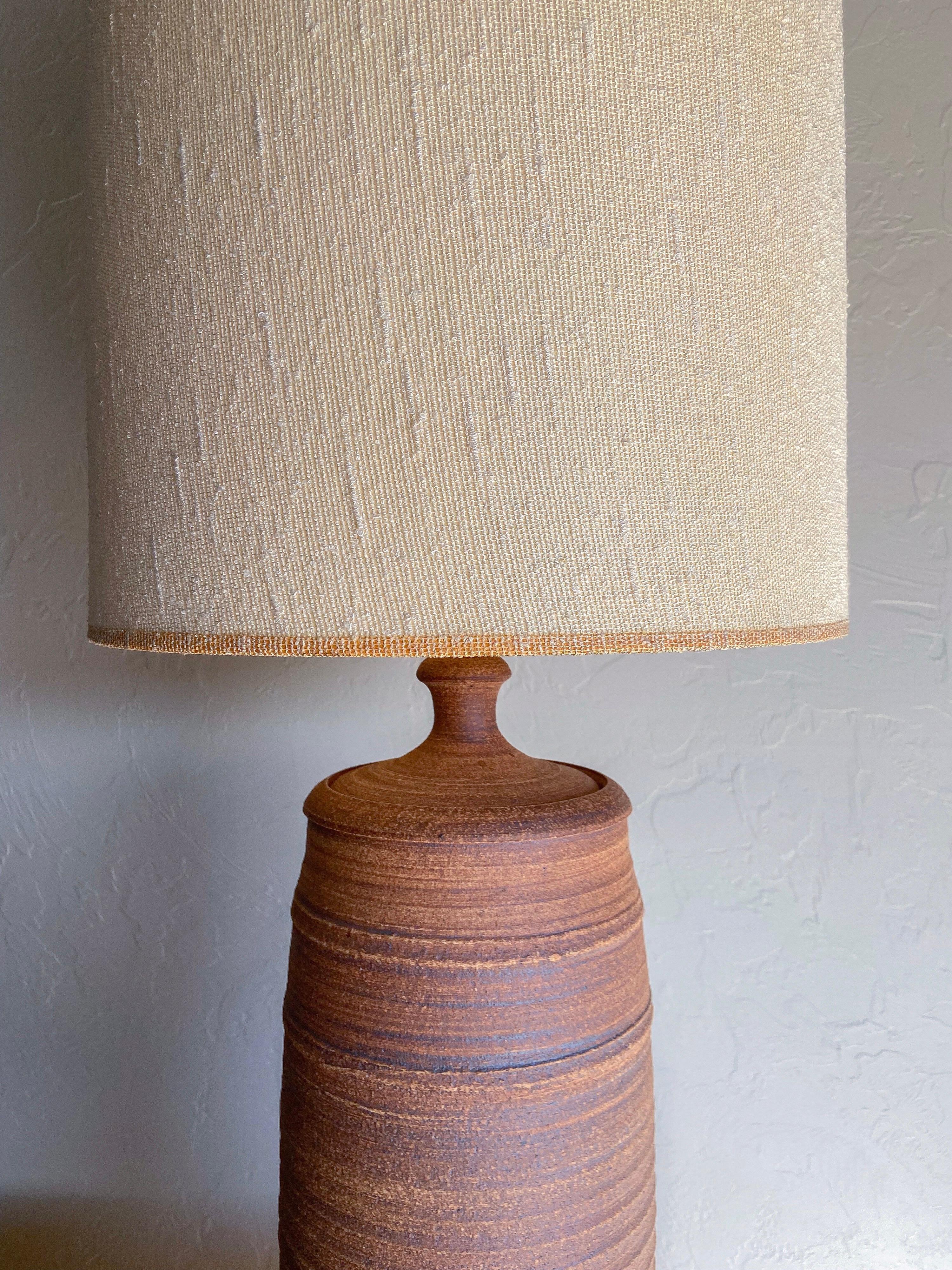 American Large Earthtone Stoneware Lamp by Affiliated Craftsman Studios, 1970’s For Sale