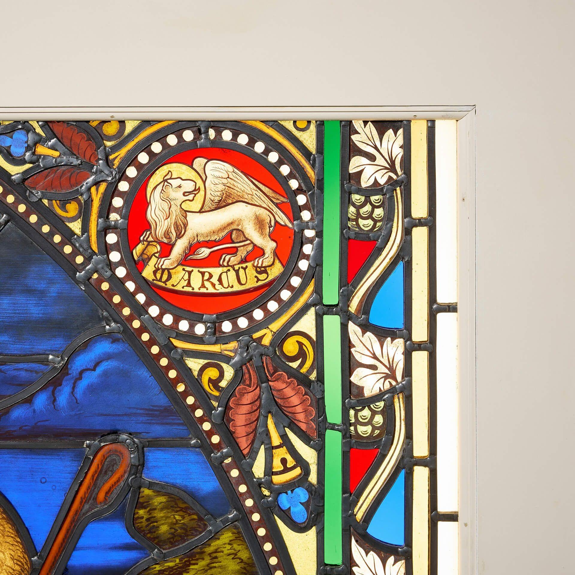 Gran Vidriera Eclesiástica con Marco de Escena Bíblica Pintado en venta