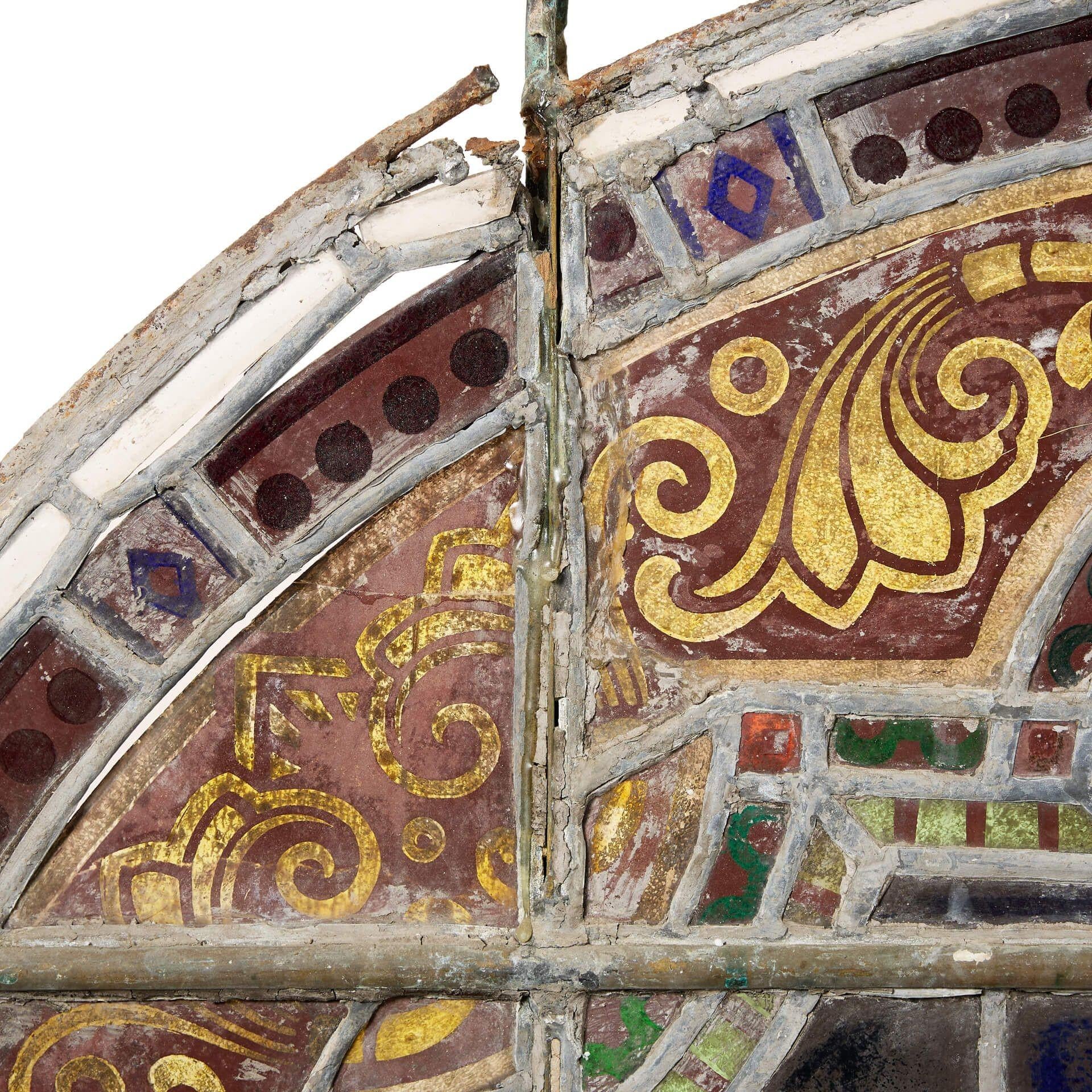 Large Ecclesiastical Roundel Pelican of Piety Stained Glass Panel In Fair Condition For Sale In Wormelow, Herefordshire