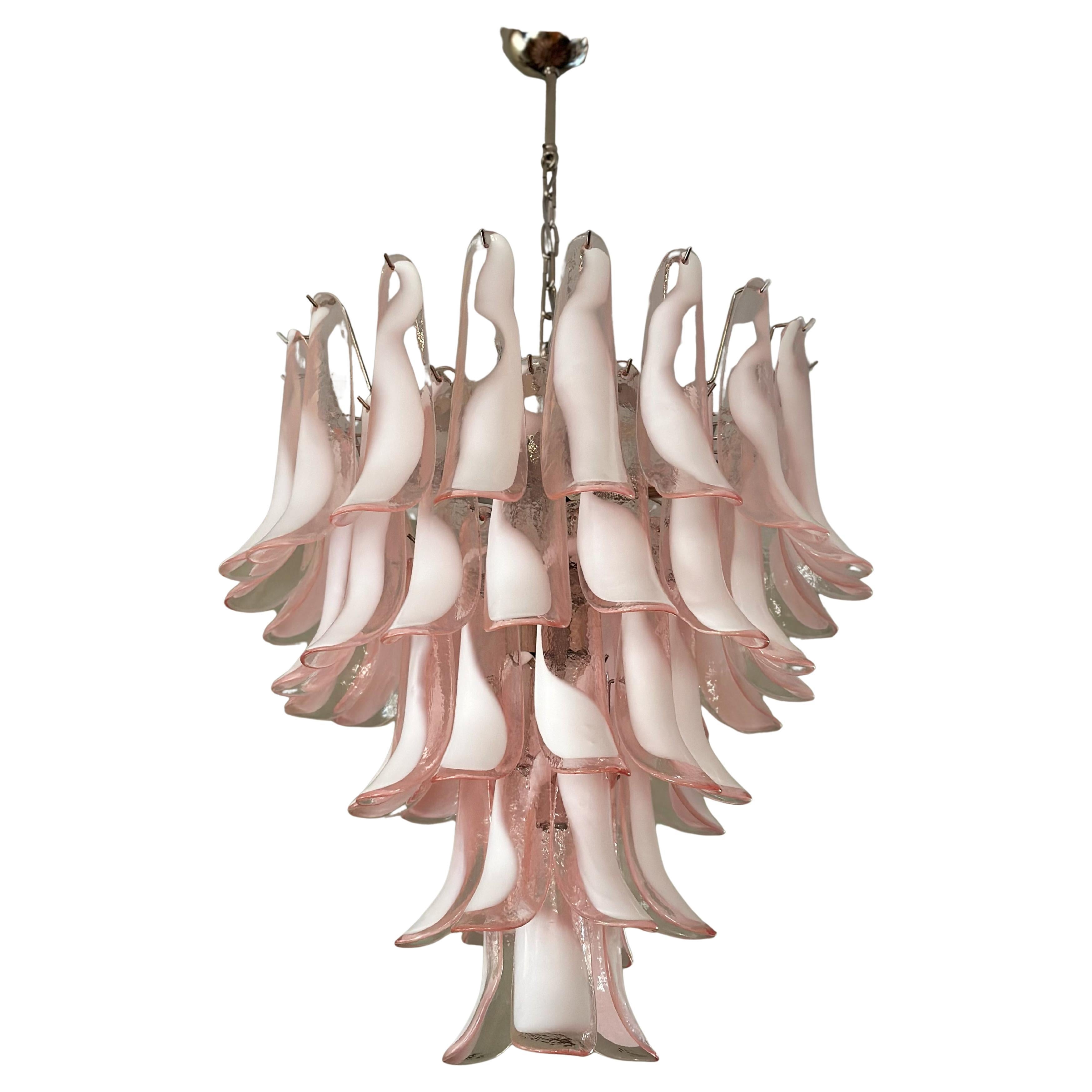 Großer eklektischer rosa Murano-Kronleuchter im Flamingo-Stil