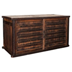 Grande tansu/sideboard giapponese del periodo Edo Wabi Sabi