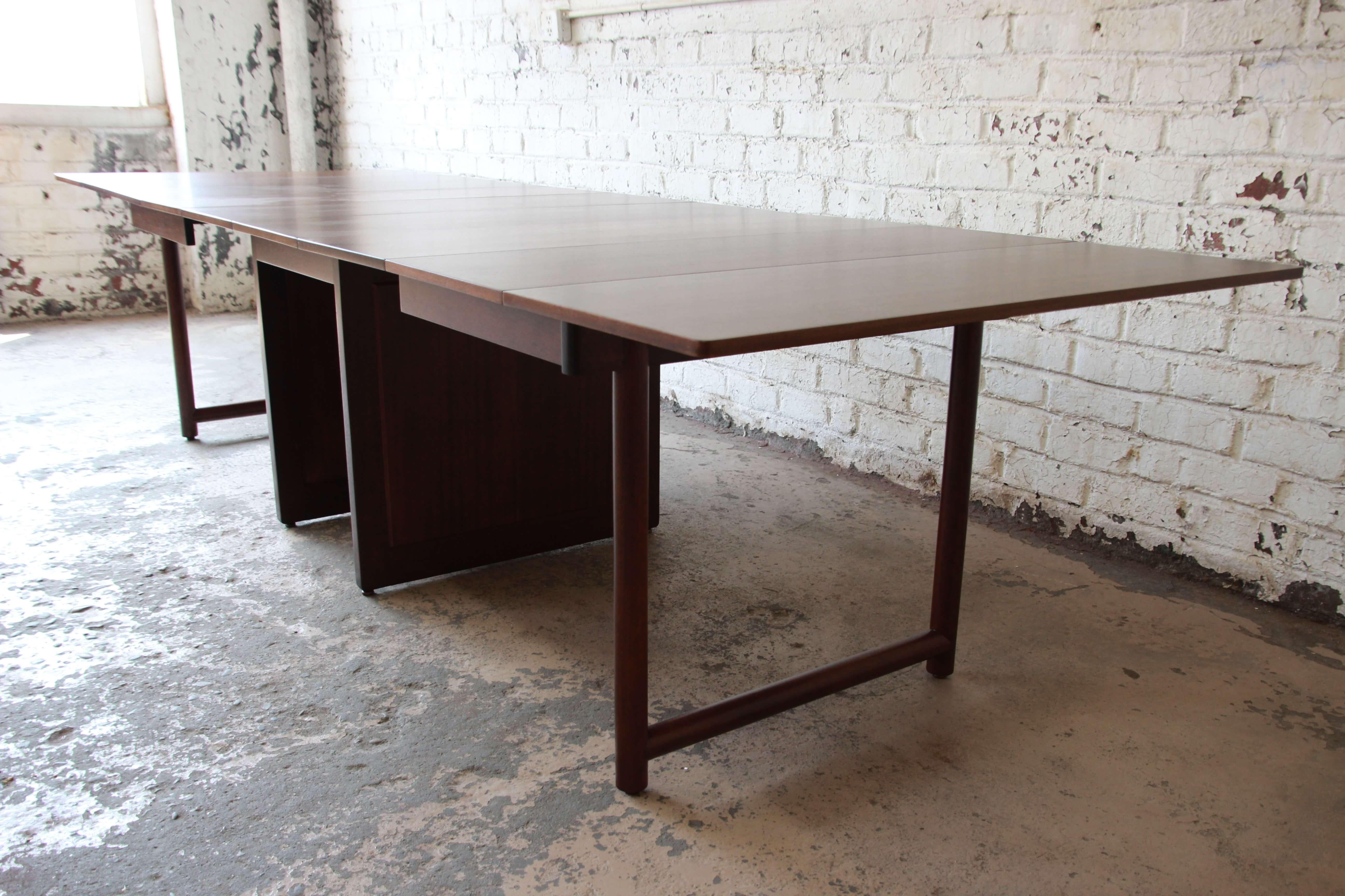 Mid-20th Century Large Edward Wormley for Dunbar Mahogany Extension Dining Table