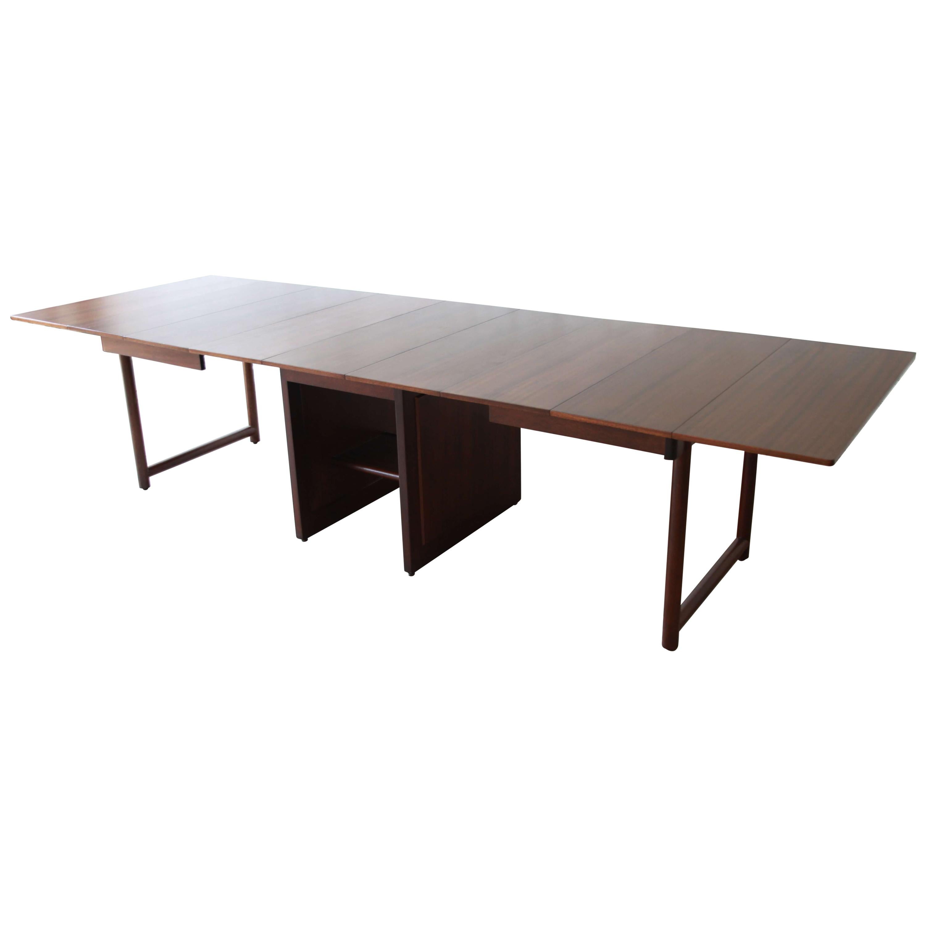 Large Edward Wormley for Dunbar Mahogany Extension Dining Table