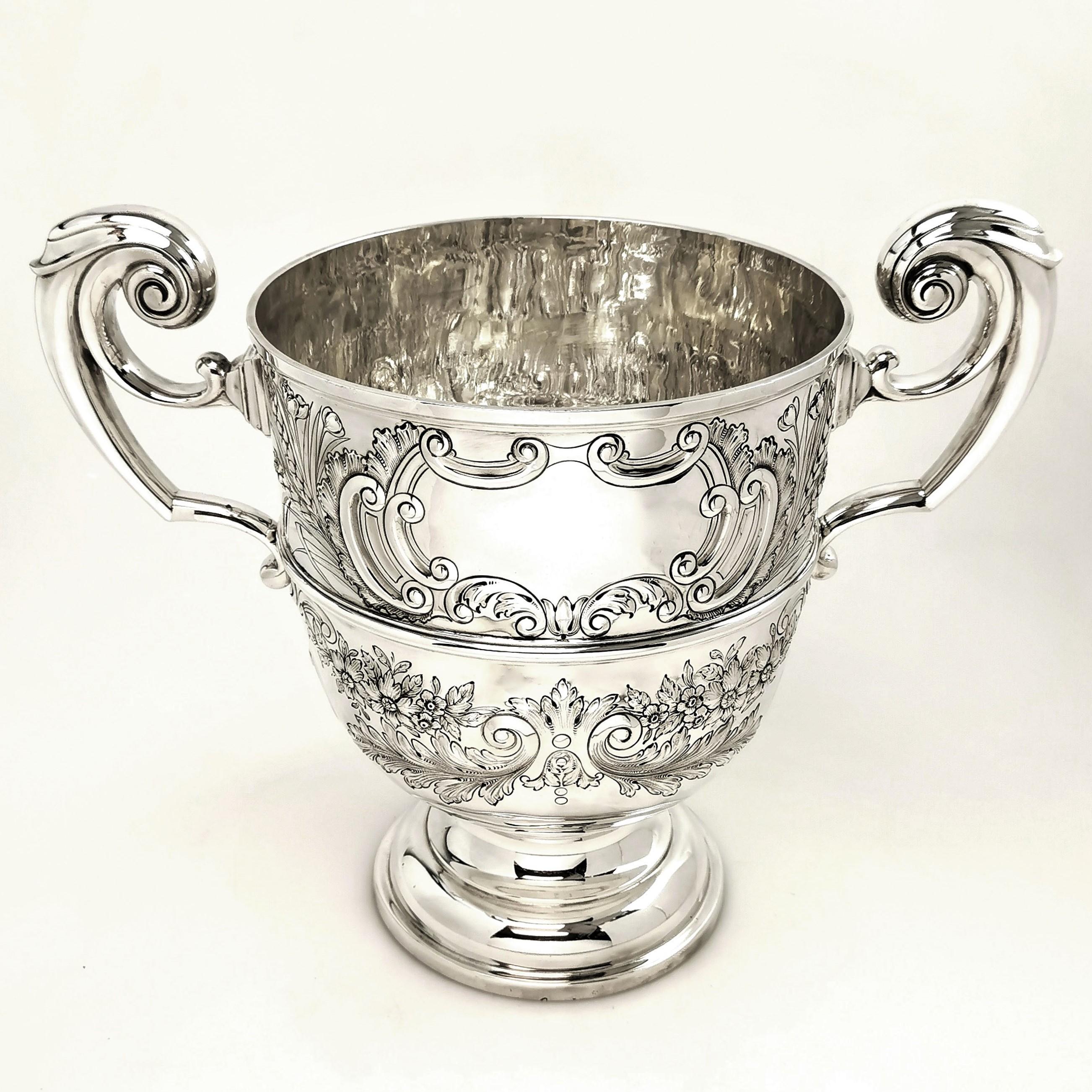 Large Edwardian Antique Silver Trophy Lidded Cup & Cover 1903 Cow In Good Condition In London, GB