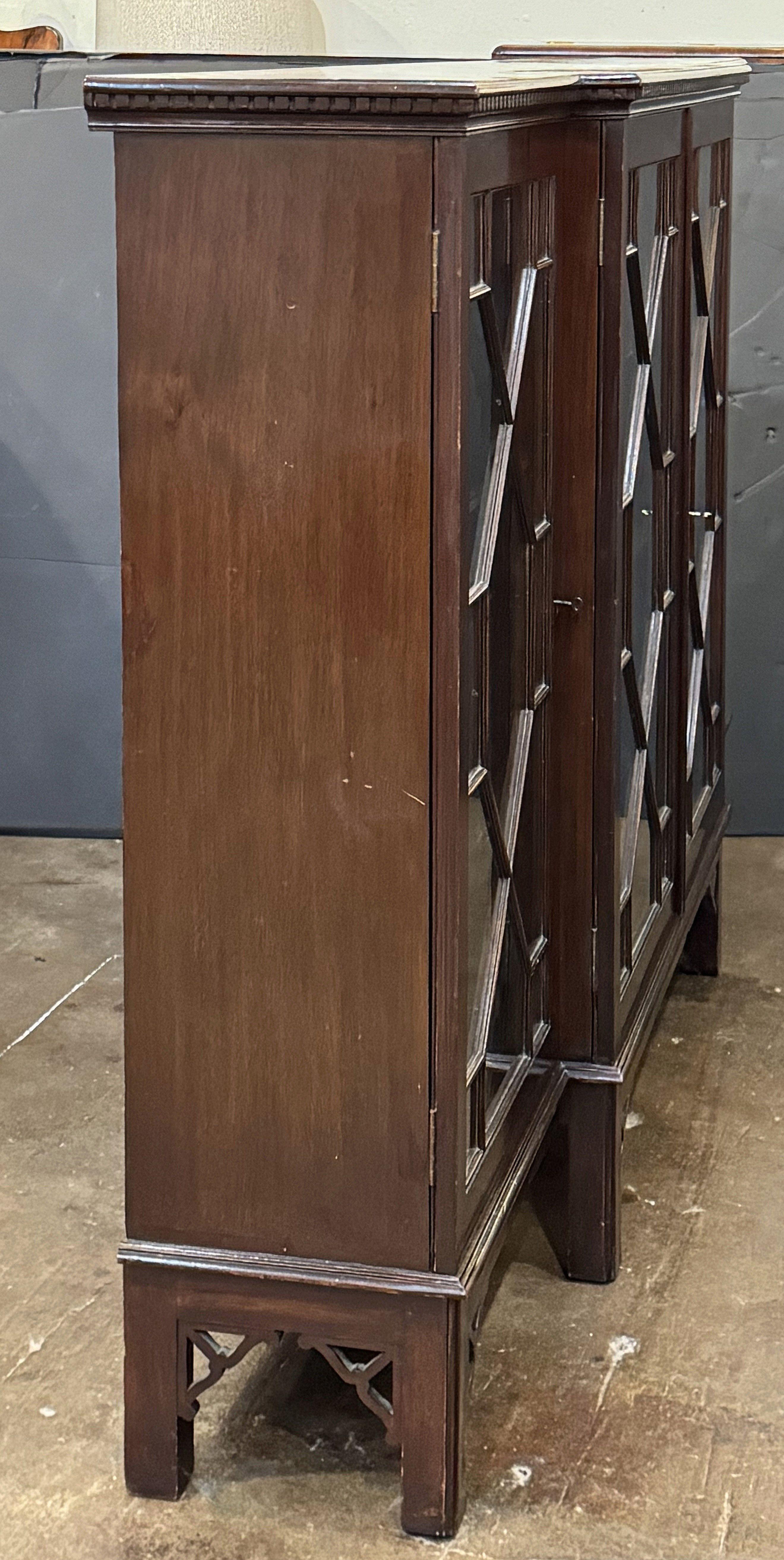 Large Edwardian Era Breakfront Bookcase of Mahogany with Astragal Glazed Doors 6