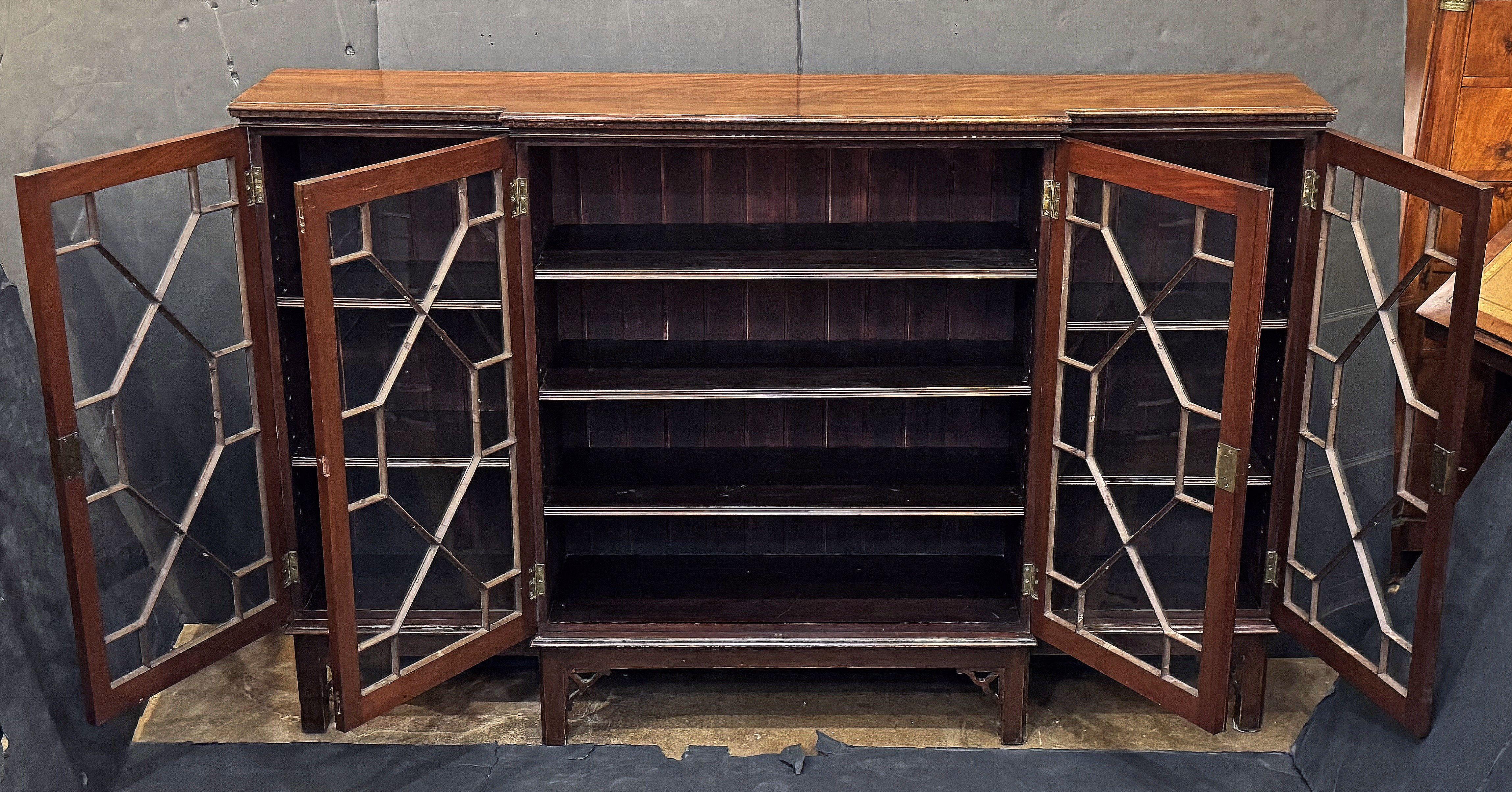 Large Edwardian Era Breakfront Bookcase of Mahogany with Astragal Glazed Doors 3