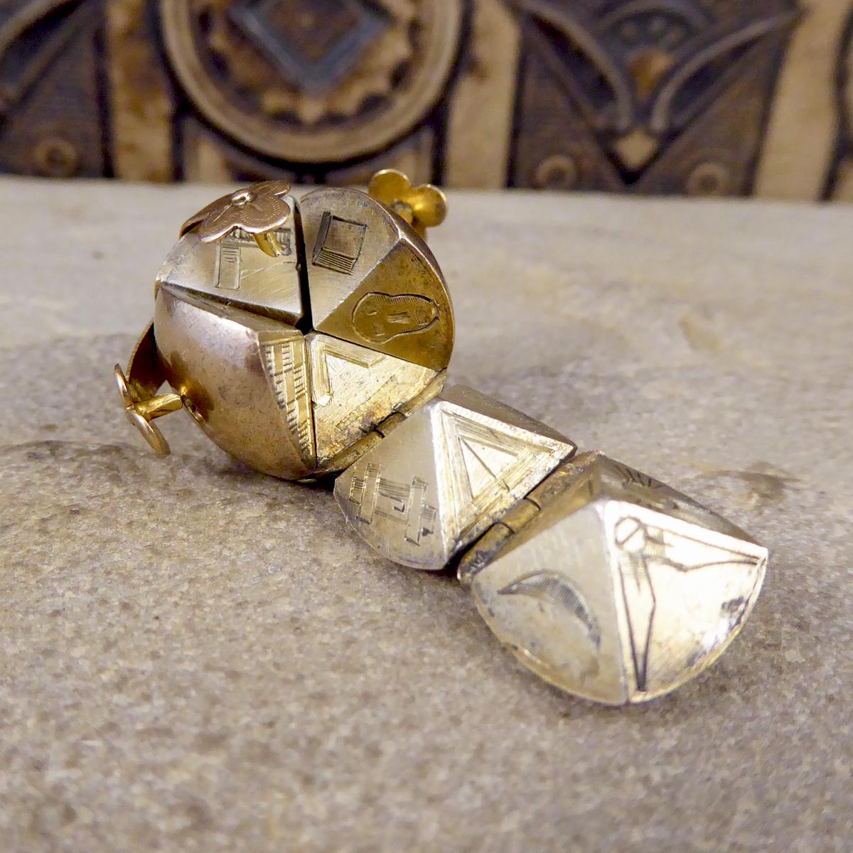 Large Edwardian Masonic Folding Orb Gold Pendant In Good Condition In Yorkshire, West Yorkshire
