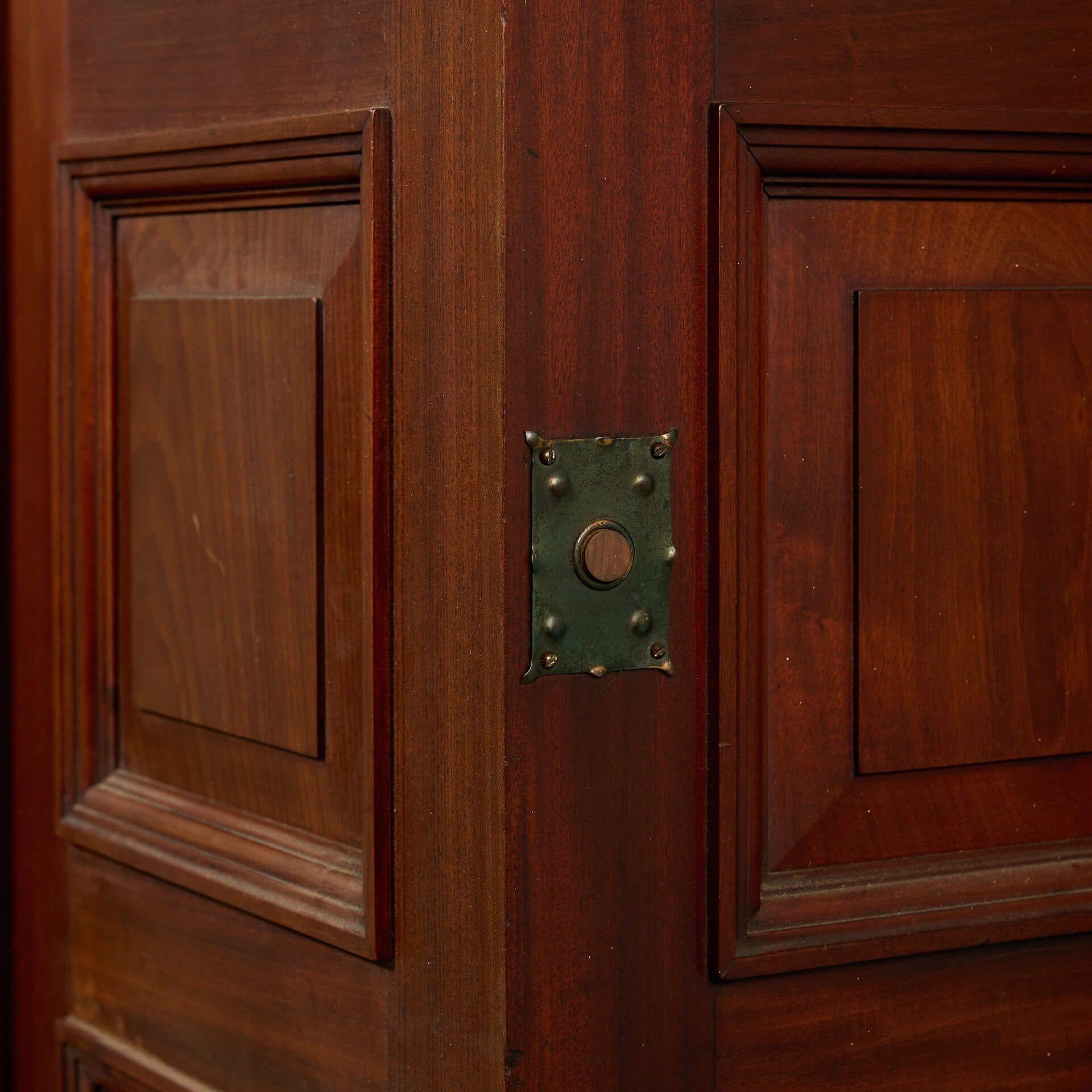 Large Edwardian Panelled Mahogany Fireplace For Sale 2