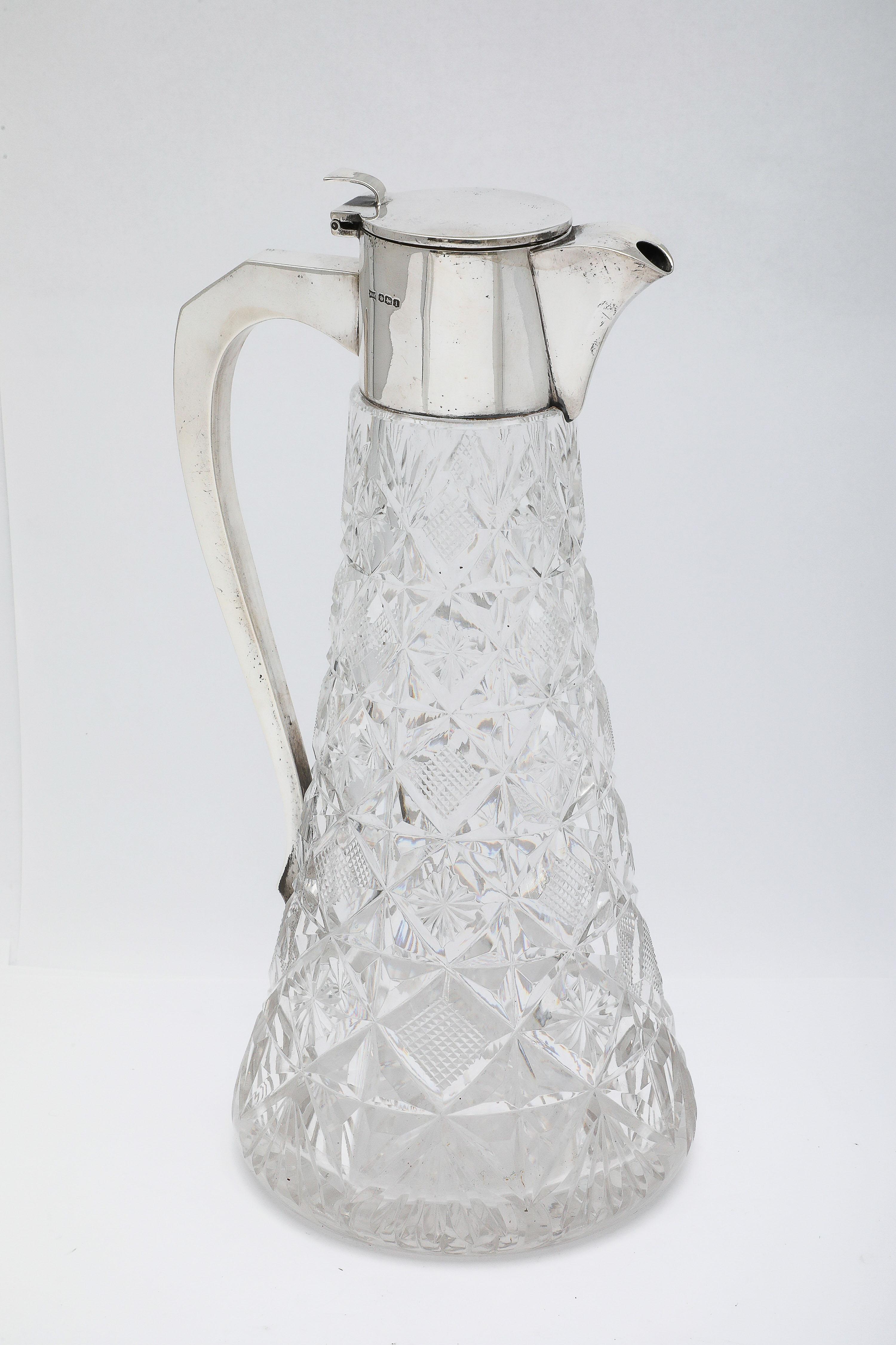 Large Edwardian Period Sterling Silver-Mounted Claret Jug For Sale 3