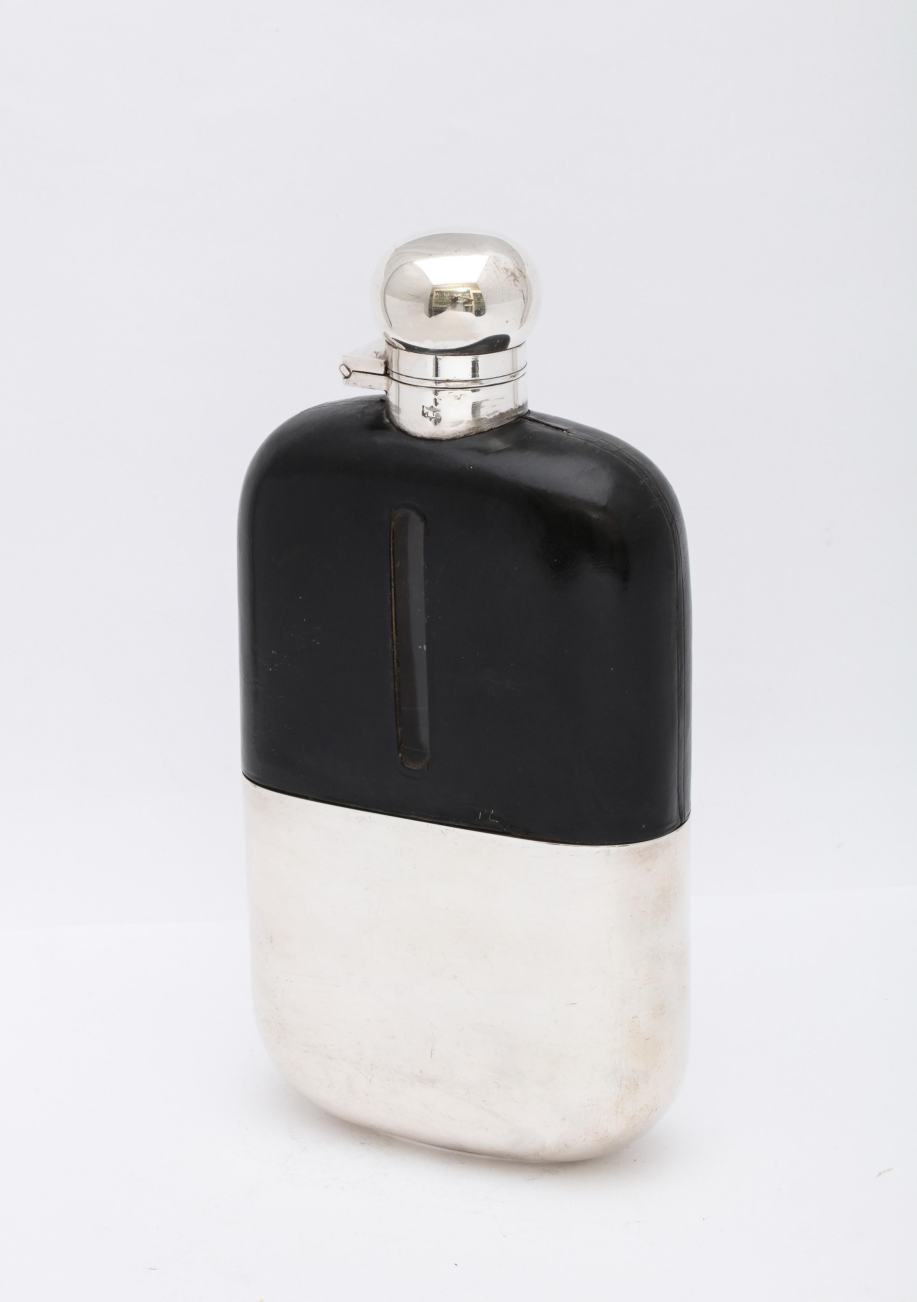 Large Edwardian Silver-Plate and Leather-Mounted Glass Flask With Hinged Lid For Sale 5