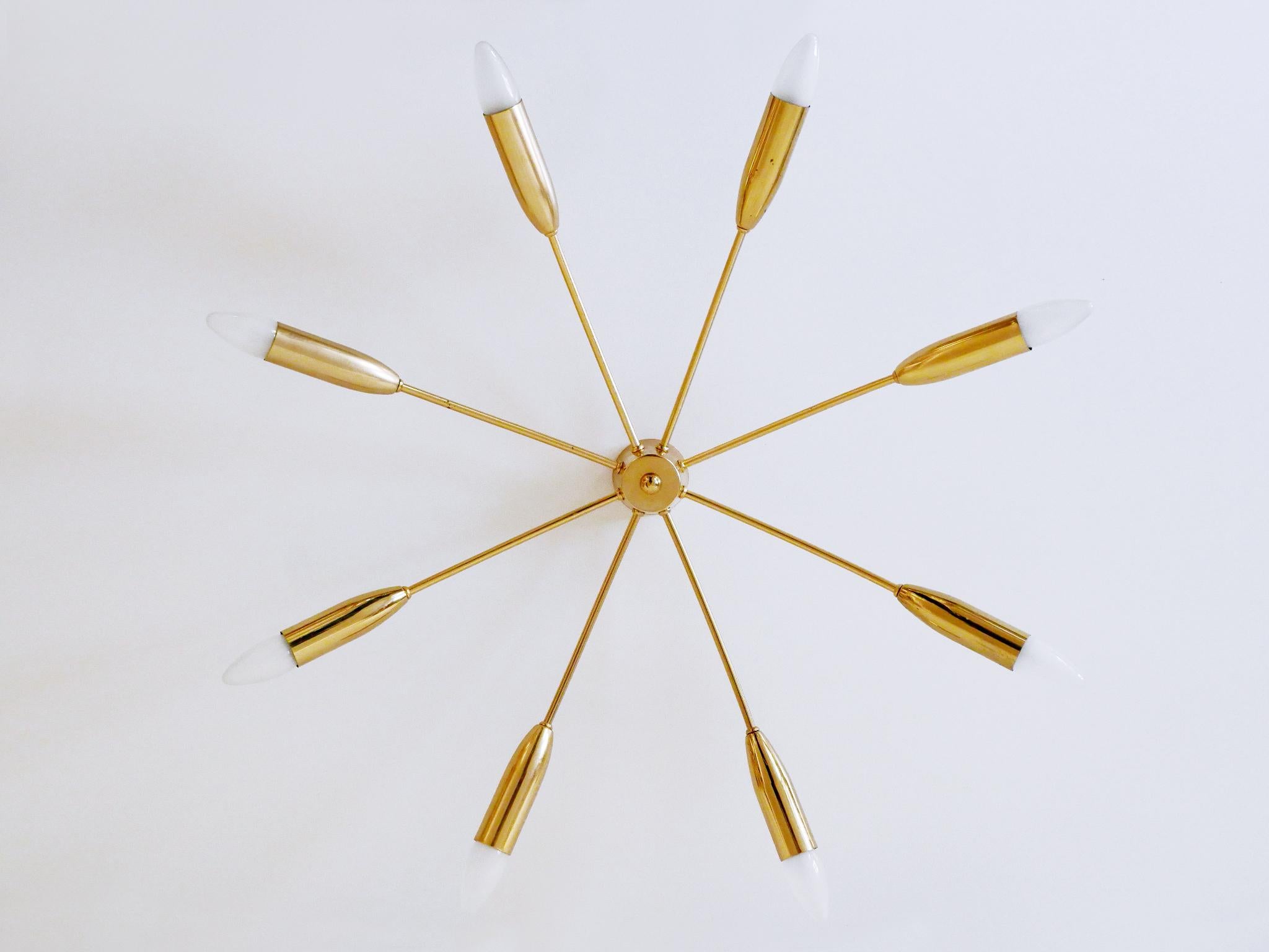 Grande lampadario o plafoniera Sputnik a otto braccia della metà del secolo scorso, Germania anni '70 In condizioni buone in vendita a Munich, DE