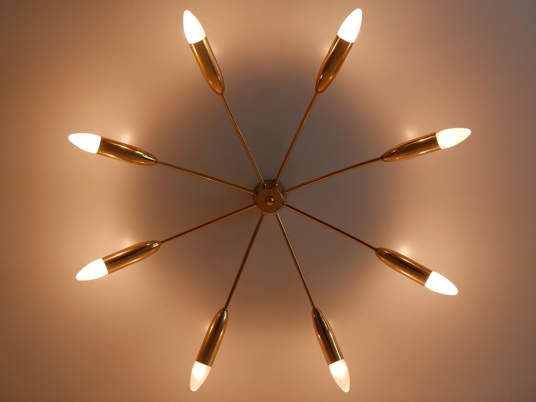 Fine XX secolo Grande lampadario o plafoniera Sputnik a otto braccia della metà del secolo scorso, Germania anni '70 in vendita