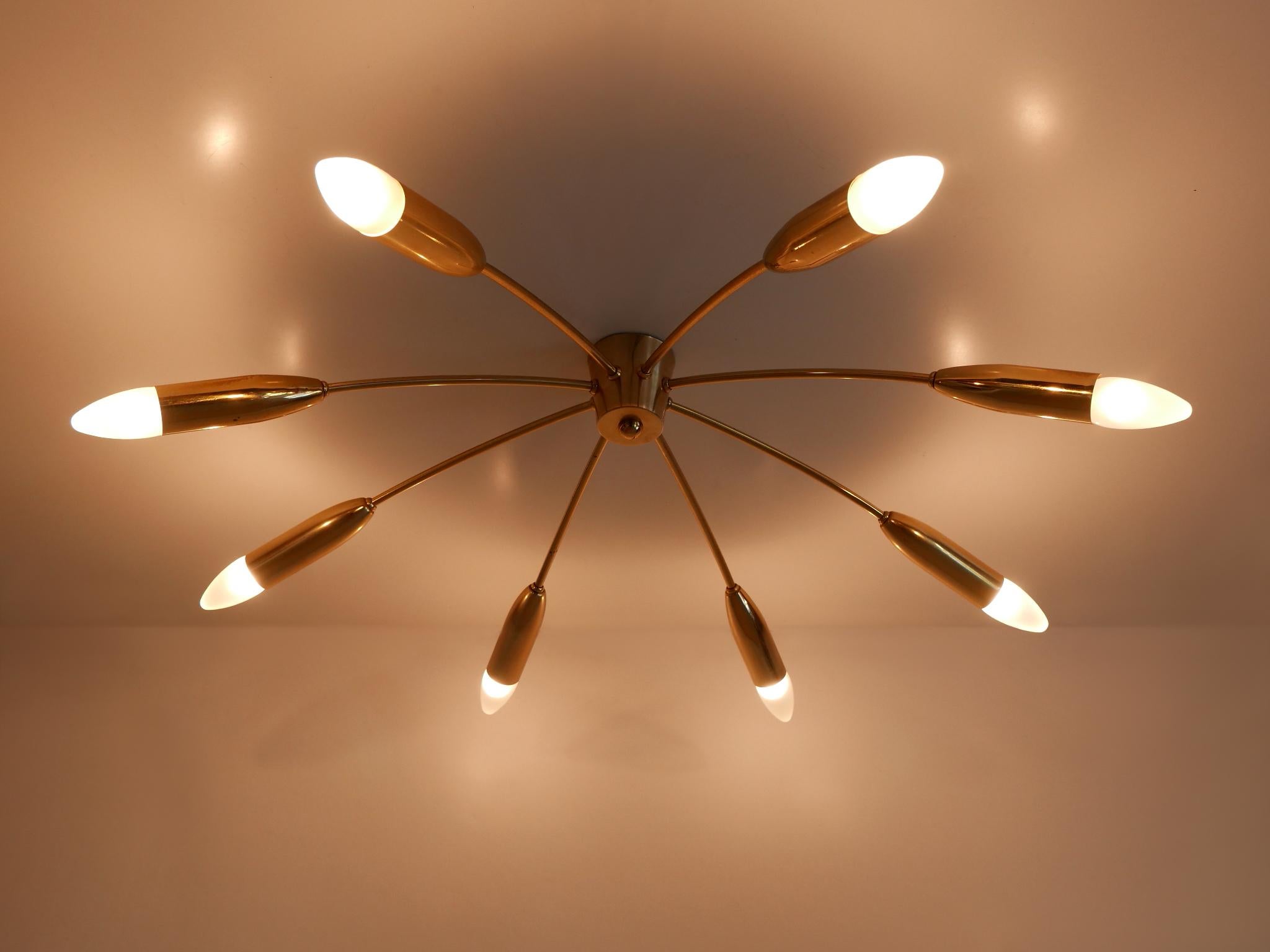 Grande lampadario o plafoniera Sputnik a otto braccia della metà del secolo scorso, Germania anni '70 in vendita 2