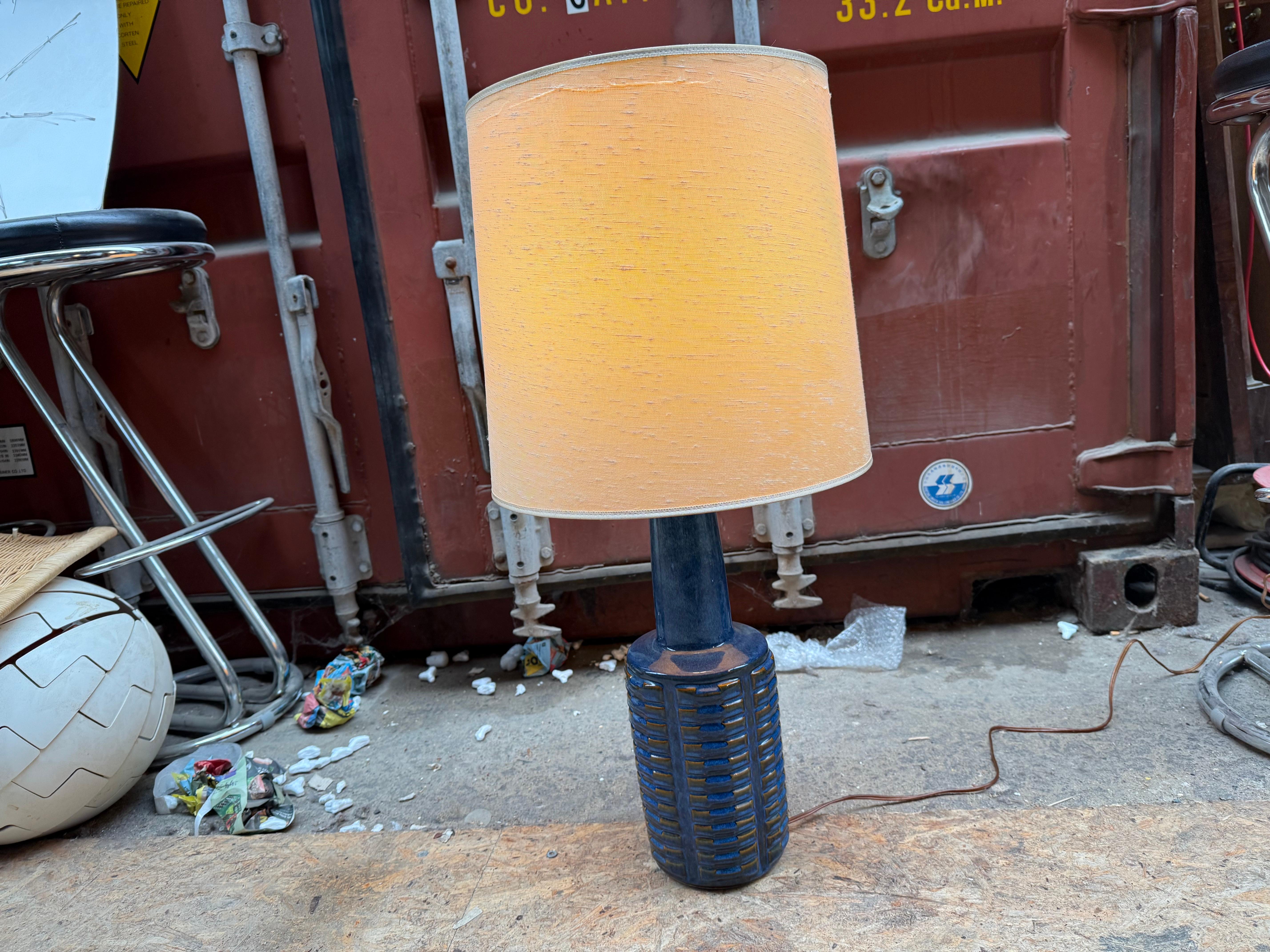 Fine XX secolo Grande lampada in ceramica di Einar Johansen per Søholm, Danimarca, anni '70 in vendita