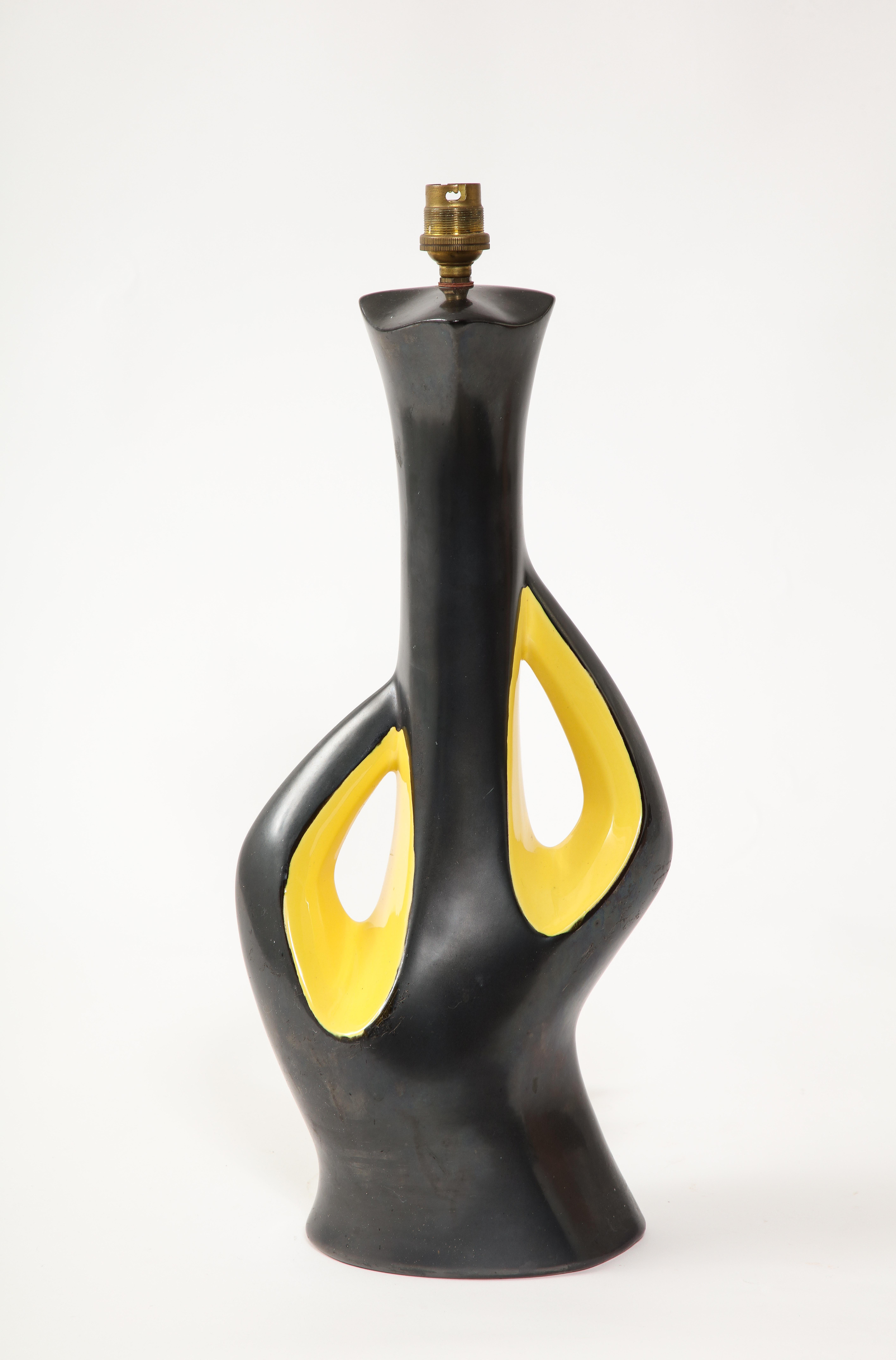Large Elchinger Two-Tone Yellow & Black Ceramic Table Lamp, France 1950's In Good Condition For Sale In New York, NY