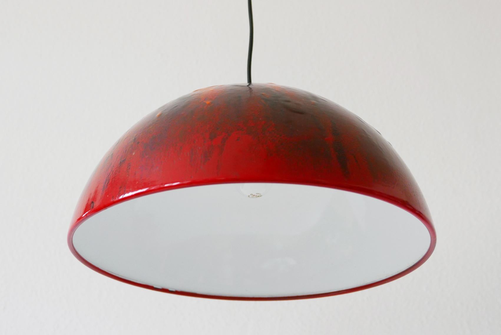 Large and Elegant Mid-Century Modern Enameled Pendant Lamp Dome, 1960s, Denmark For Sale 4
