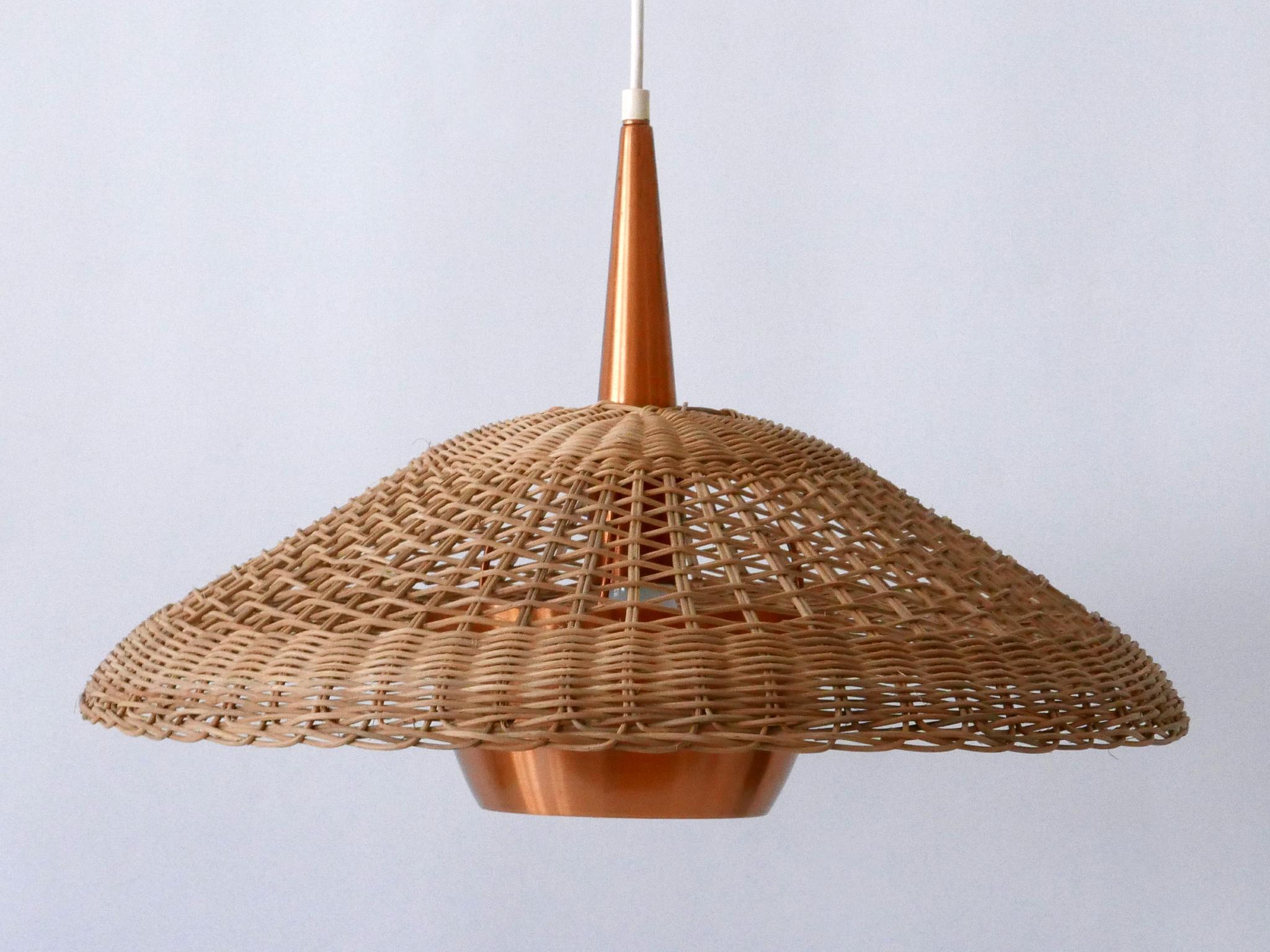 Large & Elegant Mid-Century Modern Rattan & Copper Pendant Lamp Denmark 1970s 5