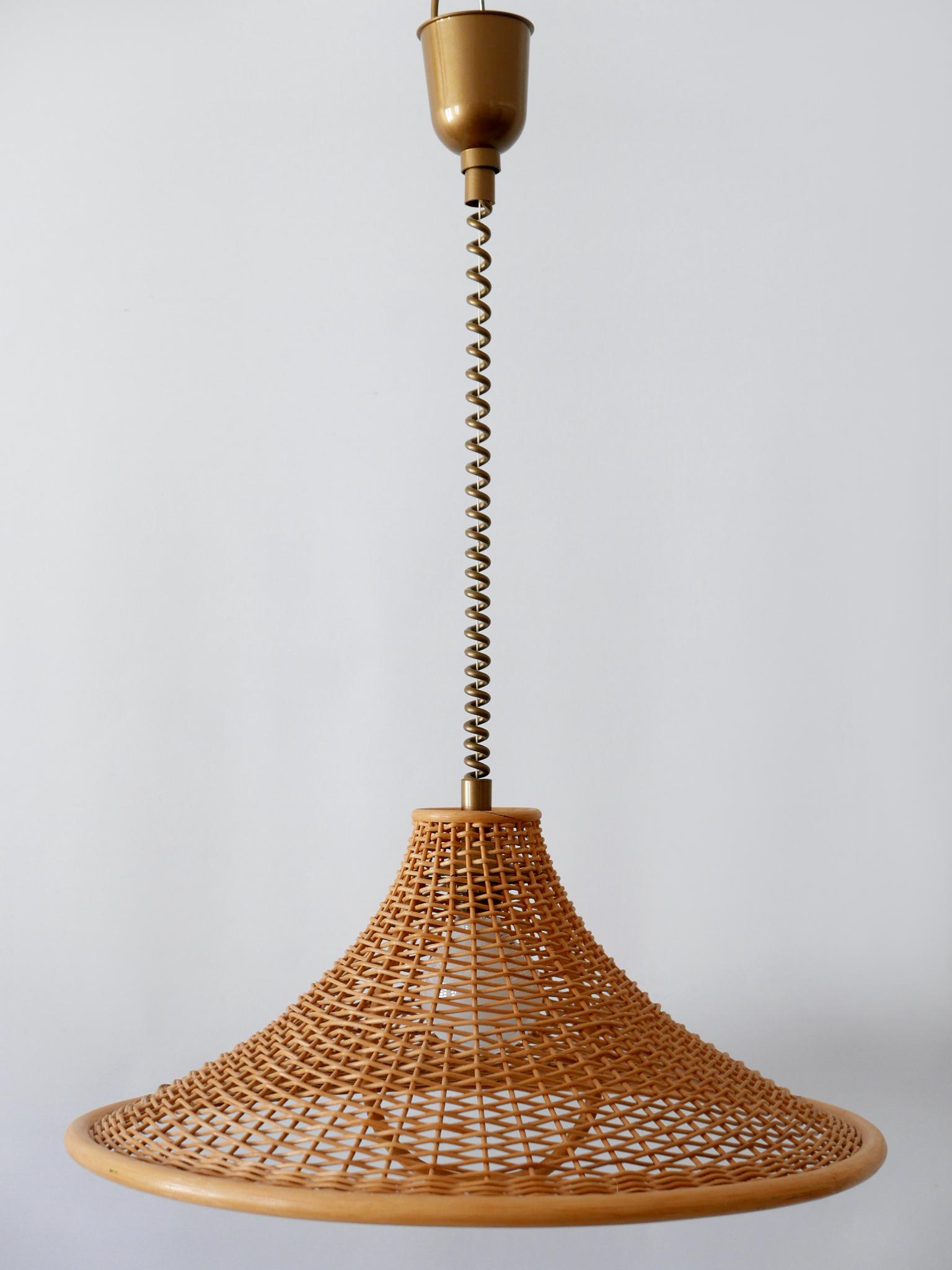 Large & Elegant Mid-Century Modern Wicker Pendant Lamp or Hanging Light Germany 11