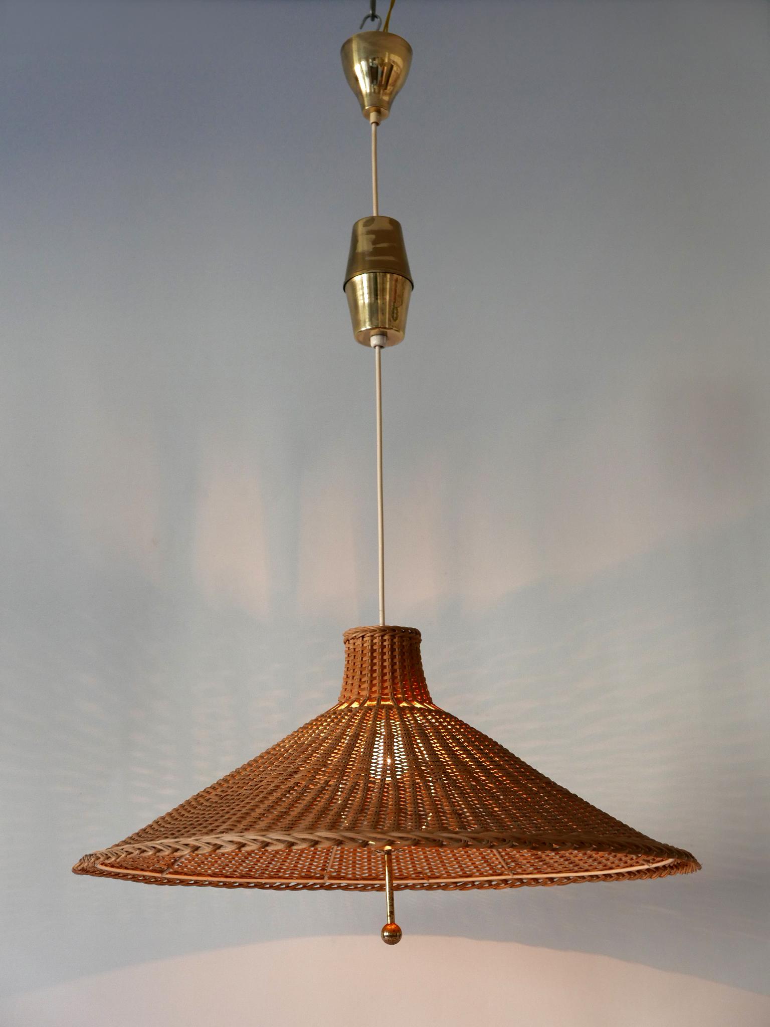 Mid-20th Century Large & Elegant Mid Century Modern Wicker Pulley Pendant Lamp Scandinavia 1960s