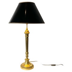 Large & elegant Table Lamp in gilded bronze. Louis XVI style, early 20th Century