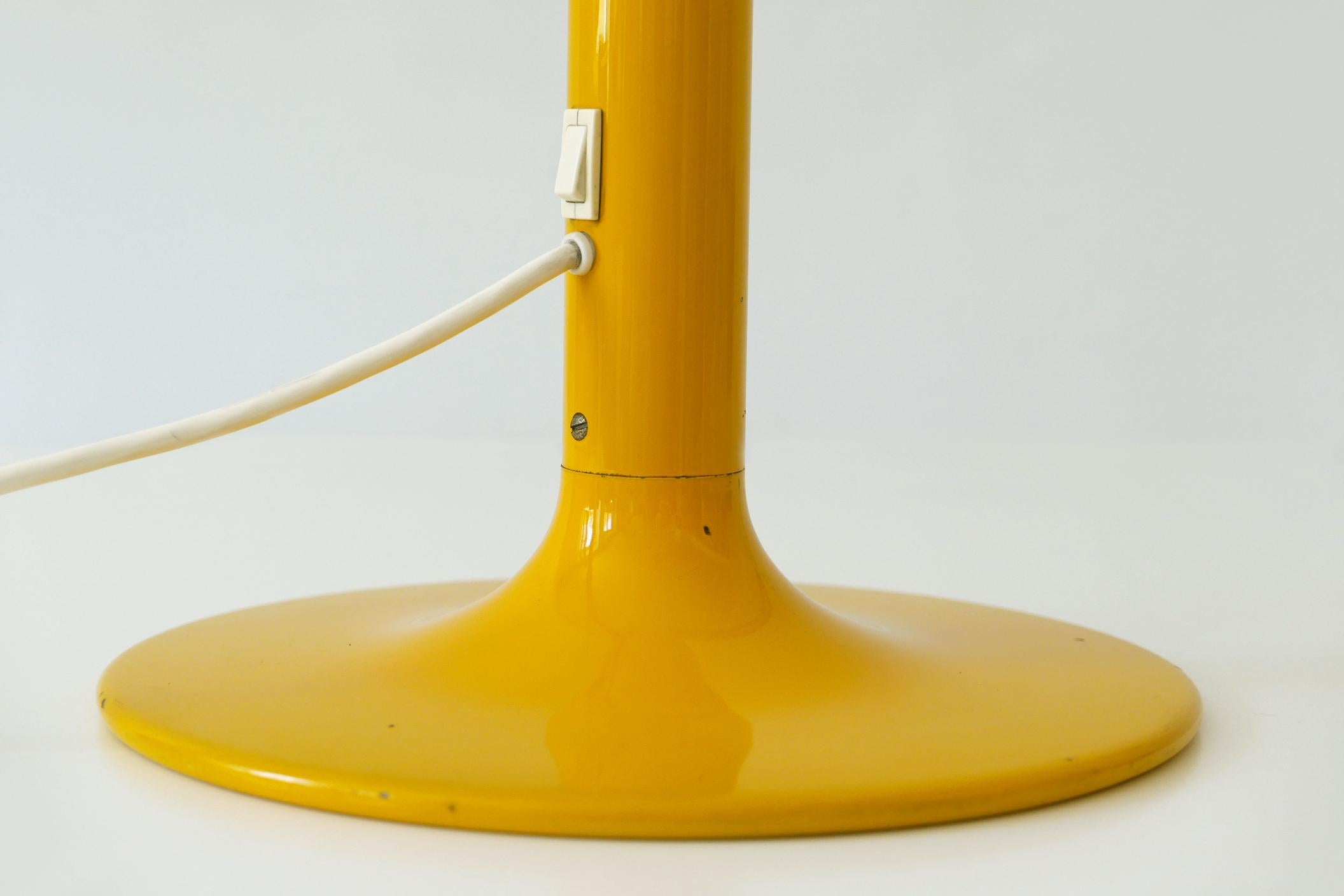 Grande et élégante lampe de bureau tube d'Anders Pehrson pour Atelj Lyktan, années 1960 en vente 8