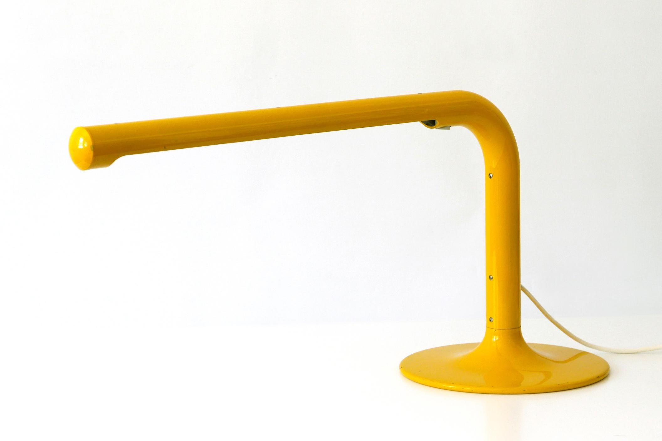 Mid-Century Modern Grande et élégante lampe de bureau tube d'Anders Pehrson pour Atelj Lyktan, années 1960 en vente