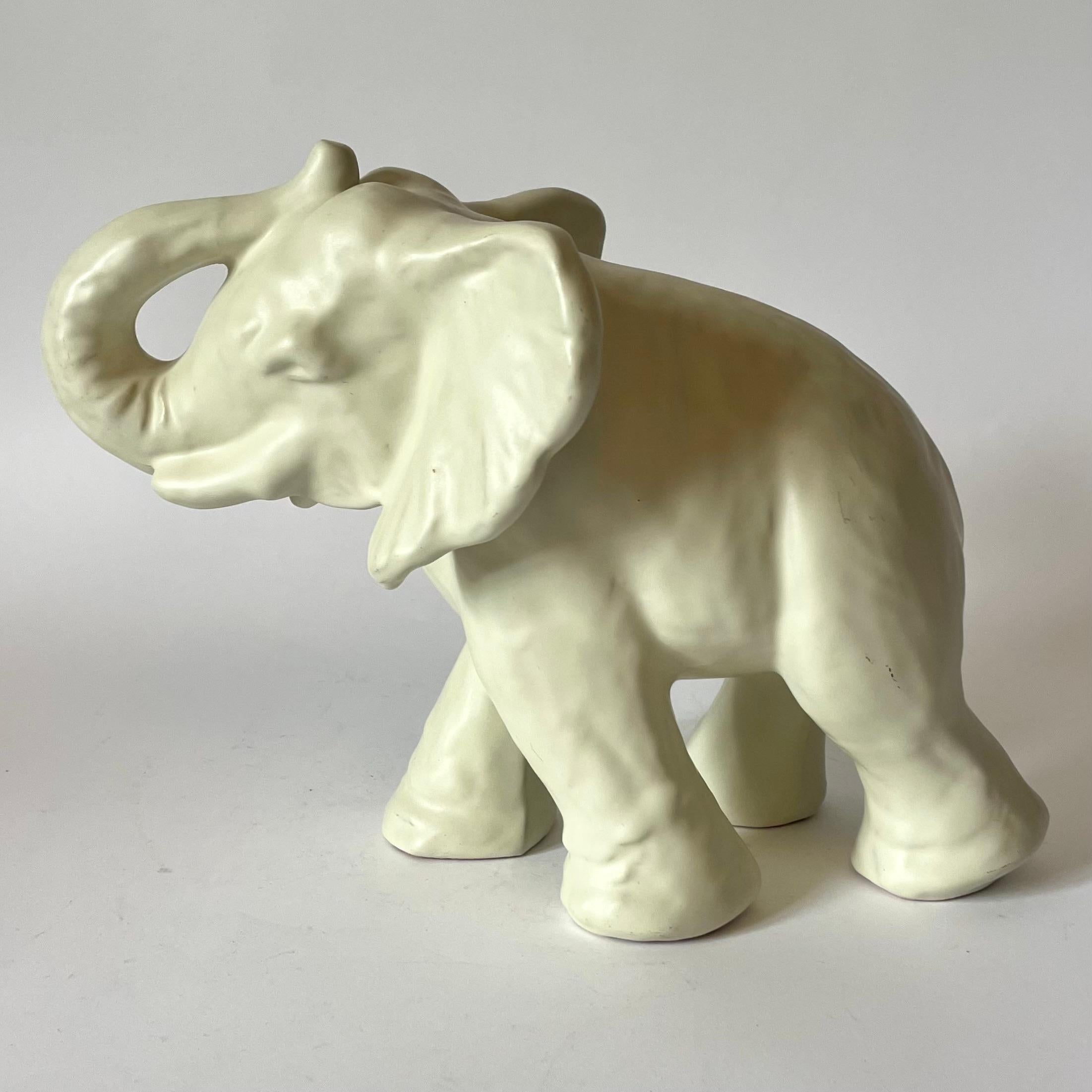 Mid-Century Modern Large Elephant by Vicke Lindstrand for Upsala-Ekeby, Sweden, 1940s en vente