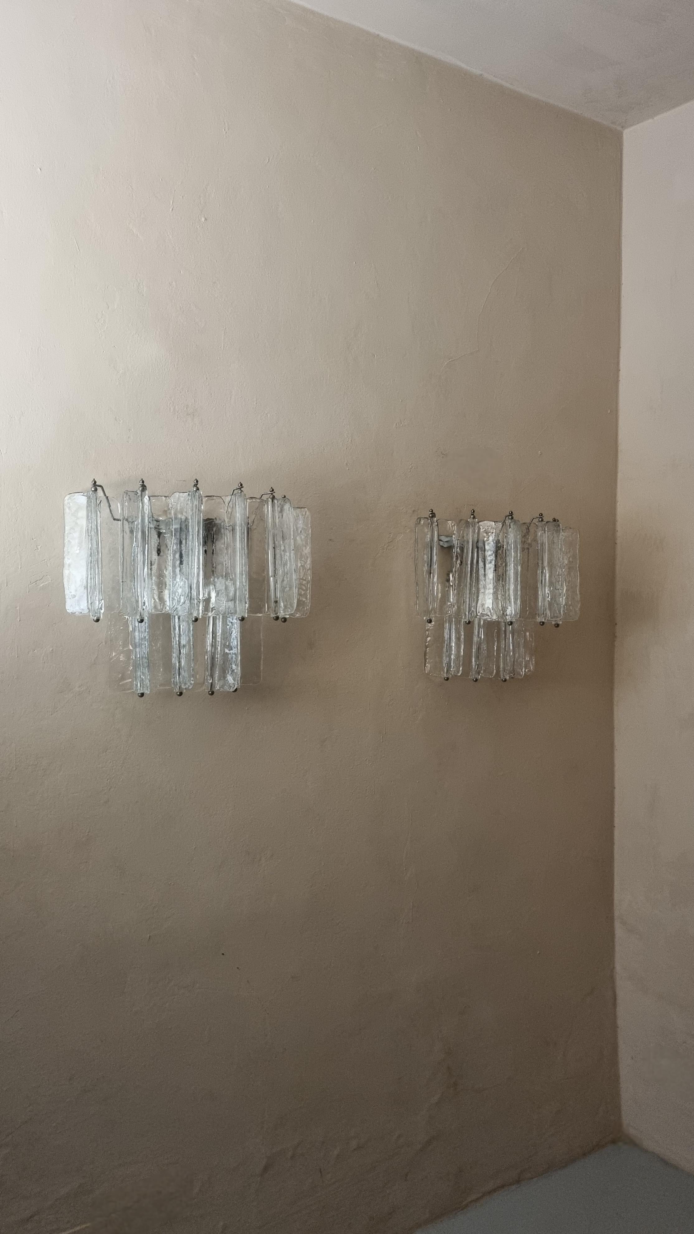 Large Elica wall sconces designed by Toni Zuccheri for Venini 1965 For Sale 6