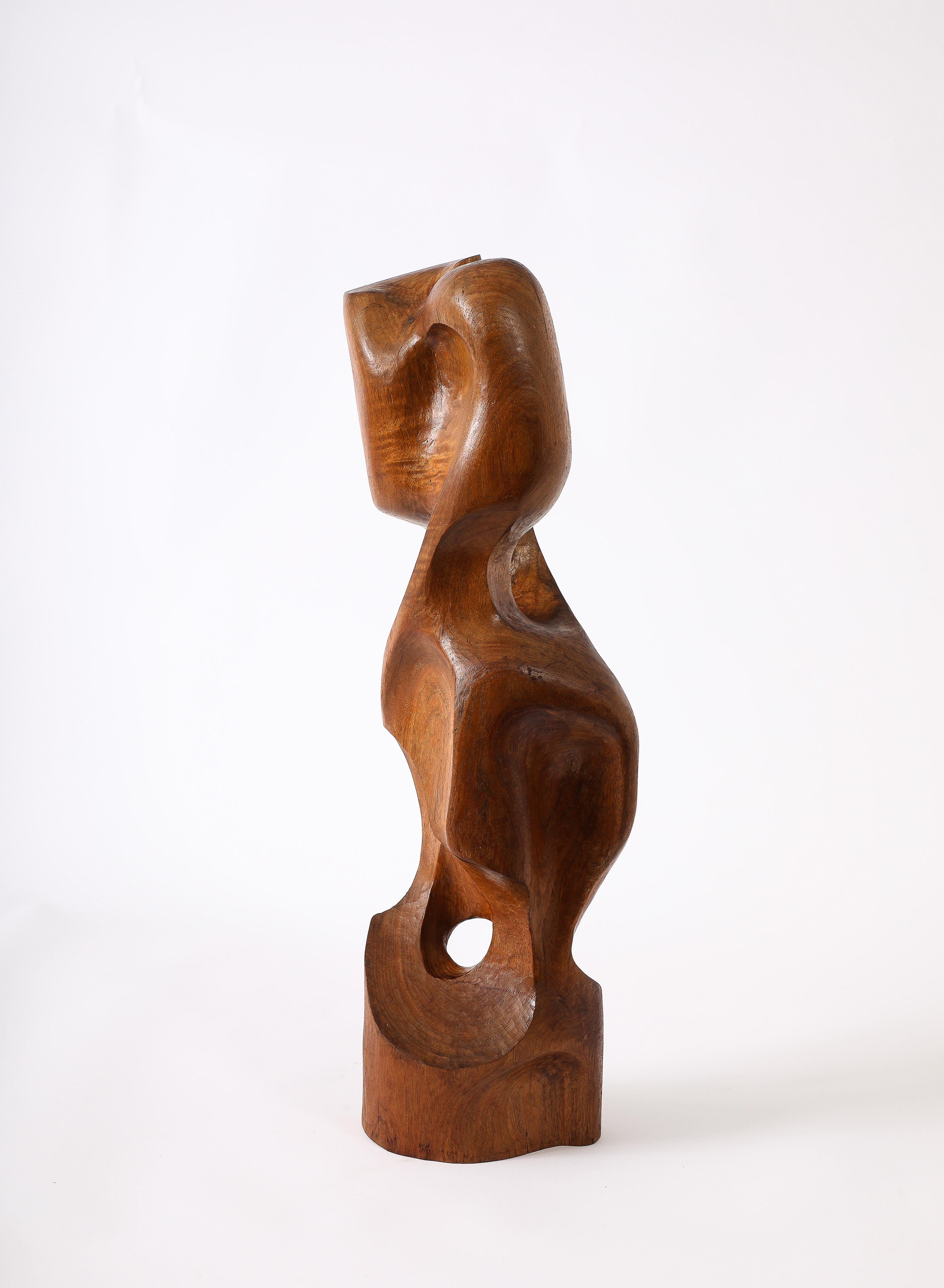 Français Grande sculpture en orme à la manière d'Alexandre Noll, France, années 1950 en vente
