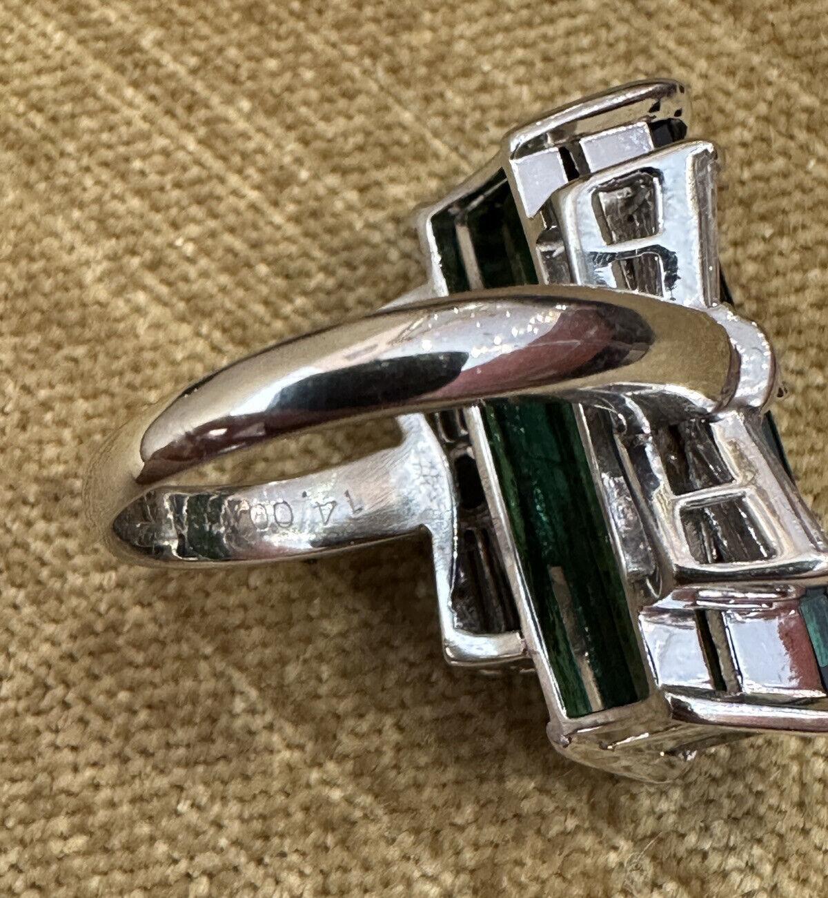 Large Elongated Green Tourmaline Diamond Cocktail Ring in Platinum For Sale 1
