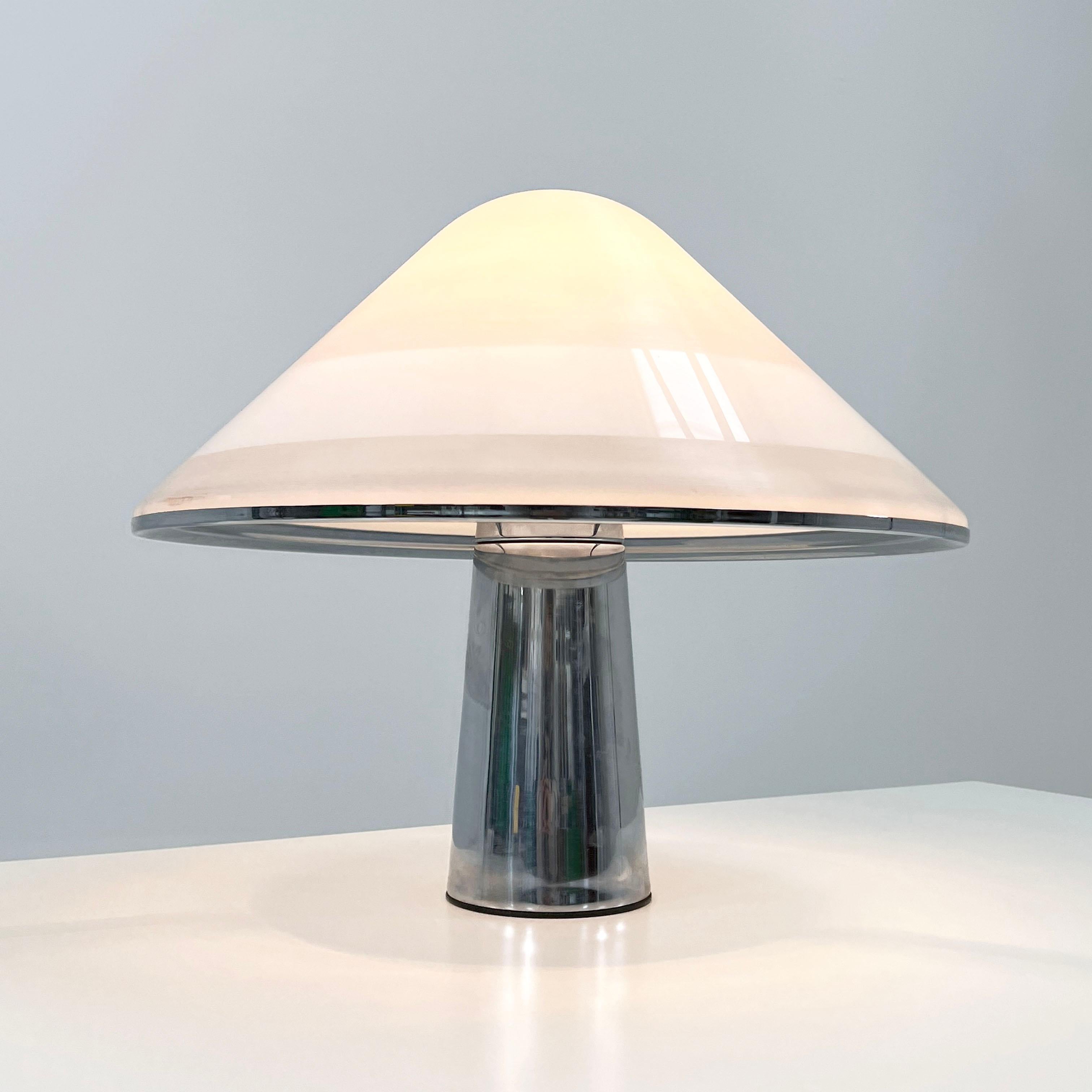 Large Elpis Table Lamp from iGuzzini, 1970s In Good Condition In Ixelles, Bruxelles