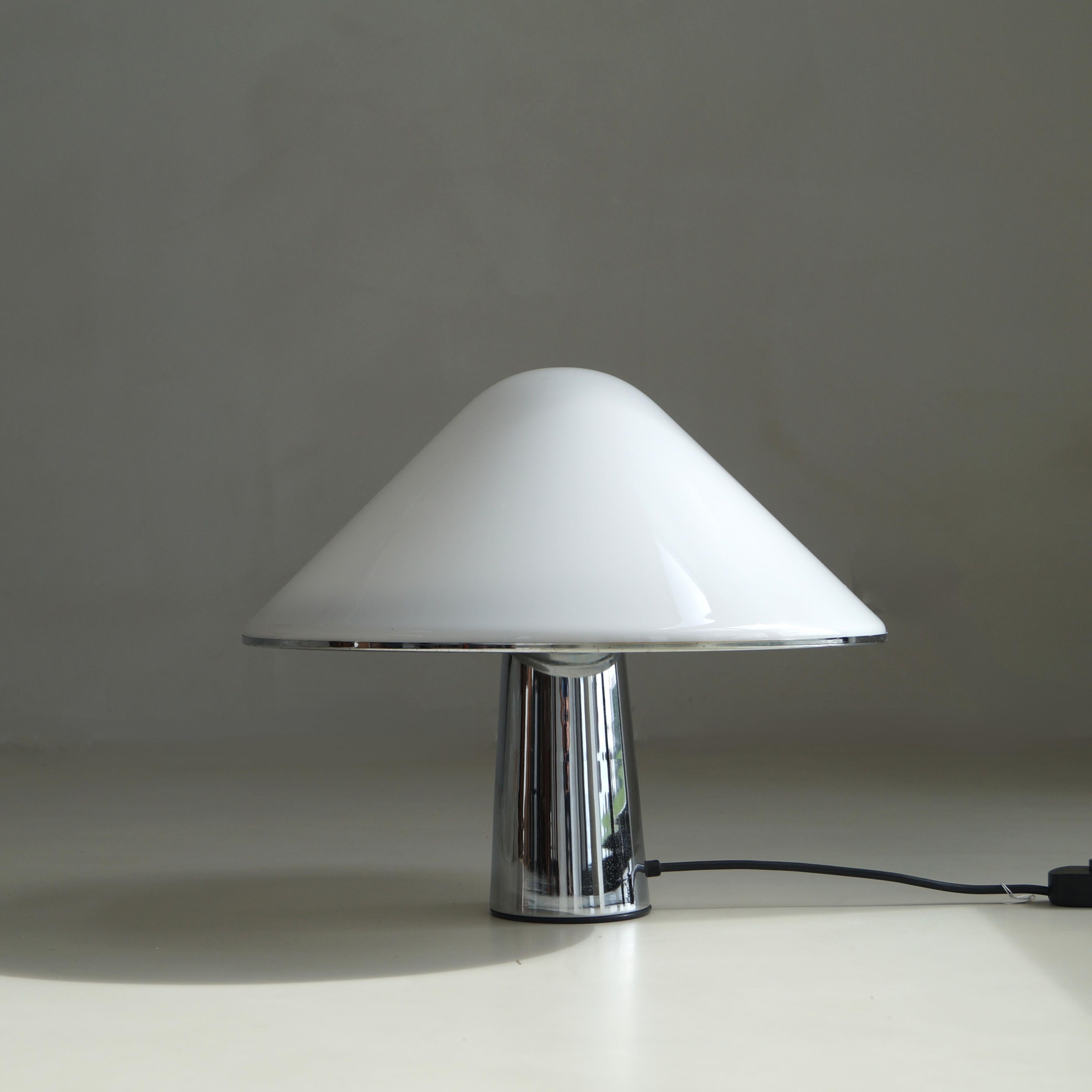 Large Elpis tablelamp by Harvey Guzzini for IGuzzini, 1970s For Sale 7