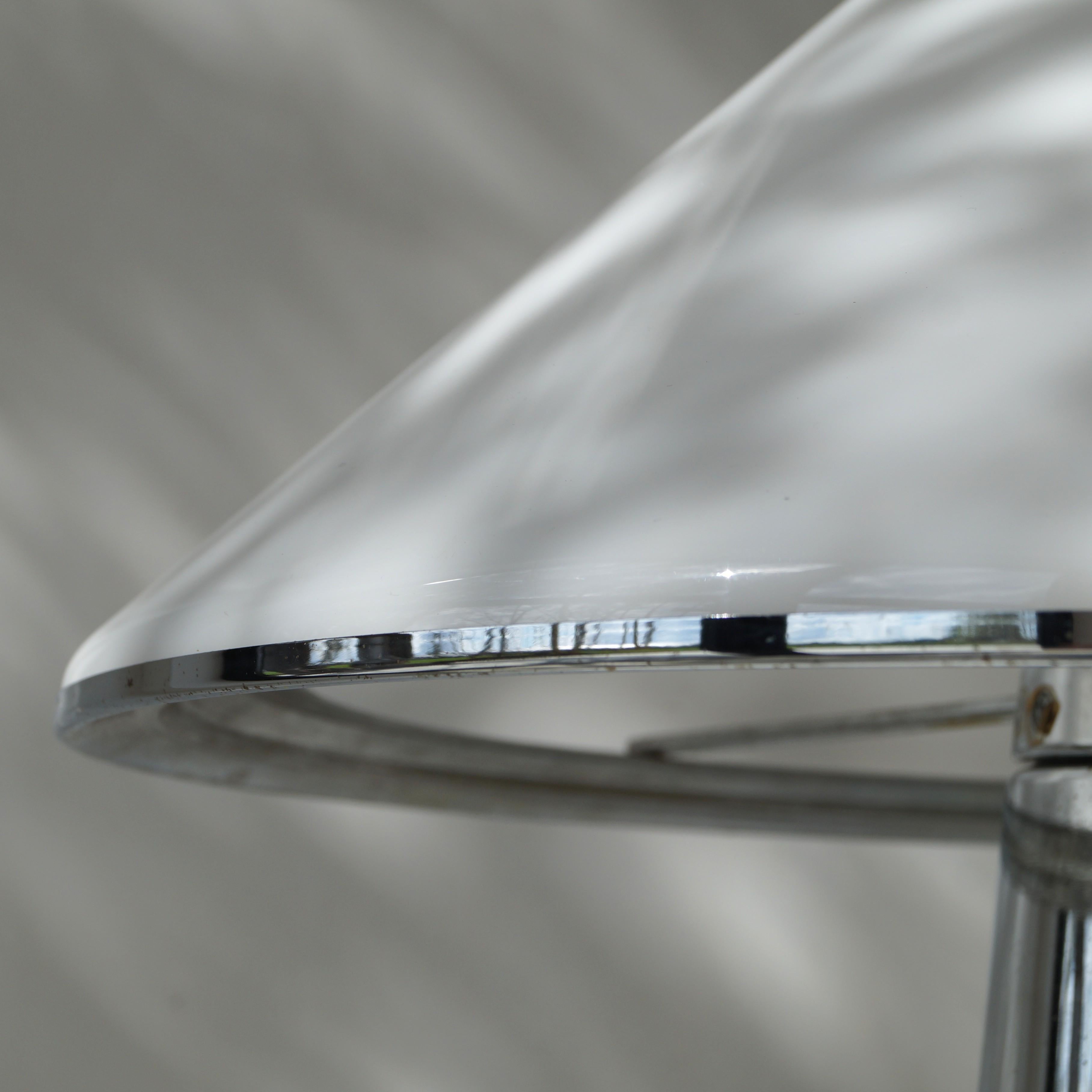 Metal Large Elpis tablelamp by Harvey Guzzini for IGuzzini, 1970s For Sale