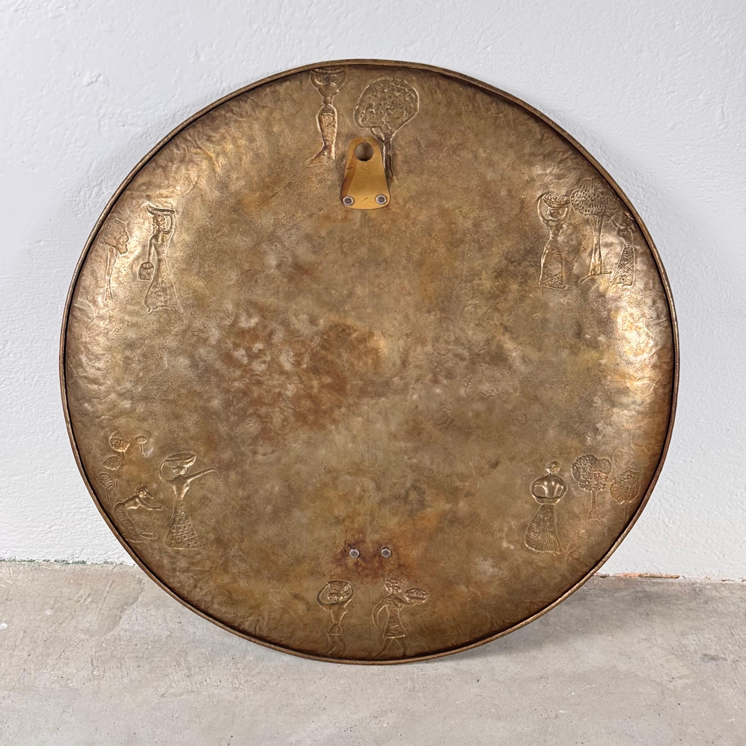 Large Embossed Copper and Engraved Mirrored Frame by Angelo Bragalini, 1950s In Good Condition In Bagnolo Mella, Brescia