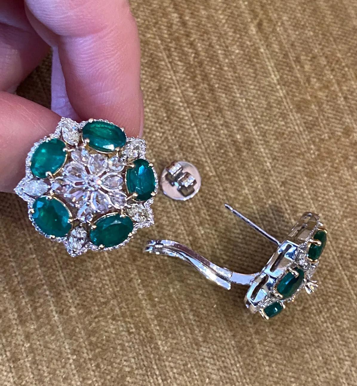 Oval Cut Large Emerald and Diamond Star Design Earrings in 18k White Gold For Sale