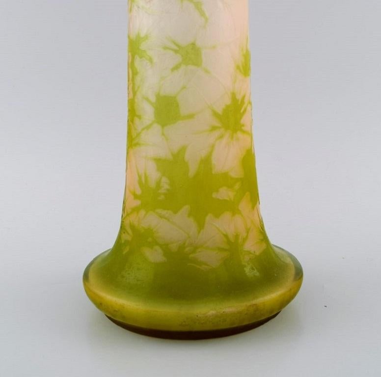 20th Century Large Emile Gallé Vase in Frosted and Green Art Glass For Sale
