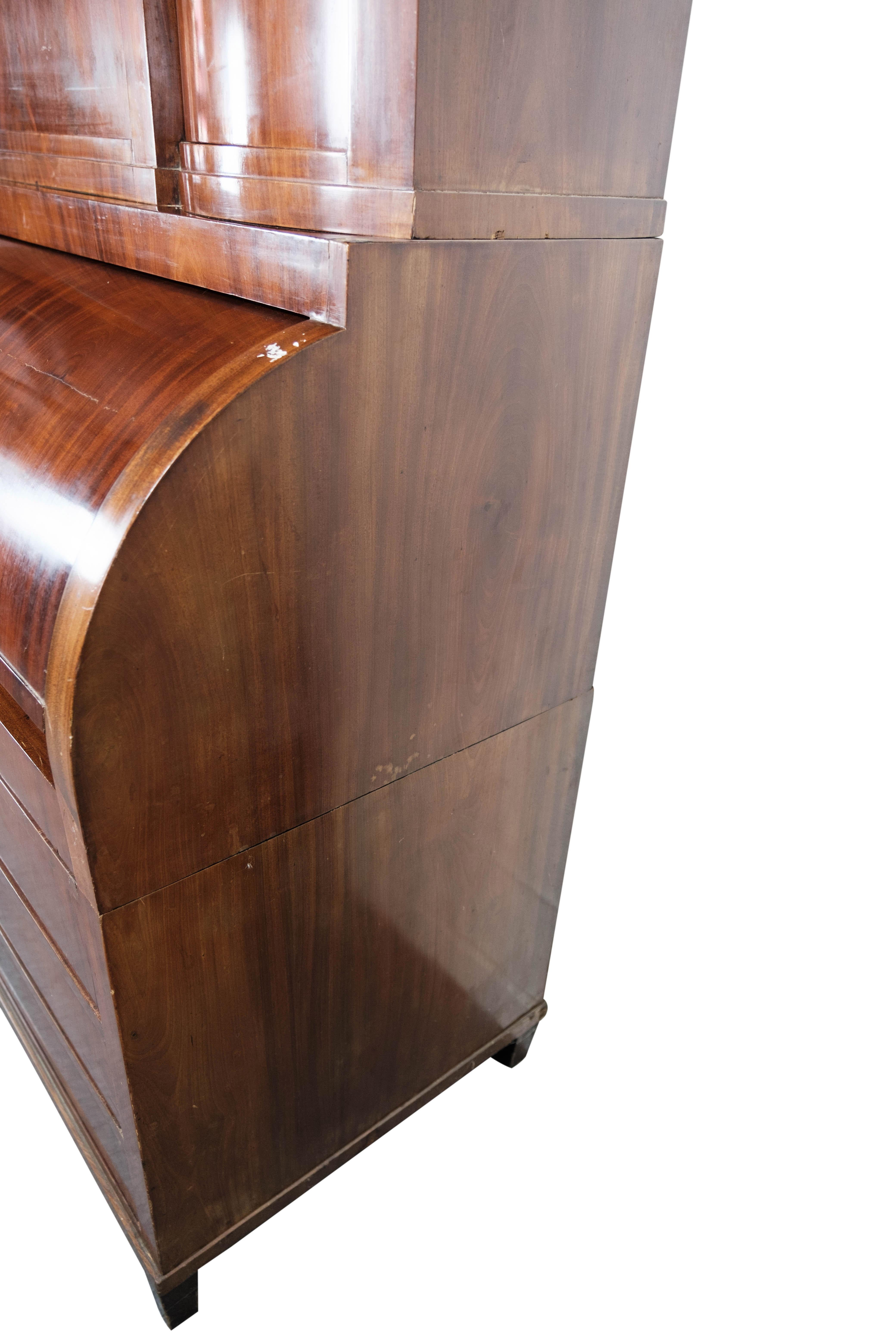 Large Empire Bureau Of Hand Polished Mahogany With Inlaid Wood from 1820s In Good Condition For Sale In Lejre, DK